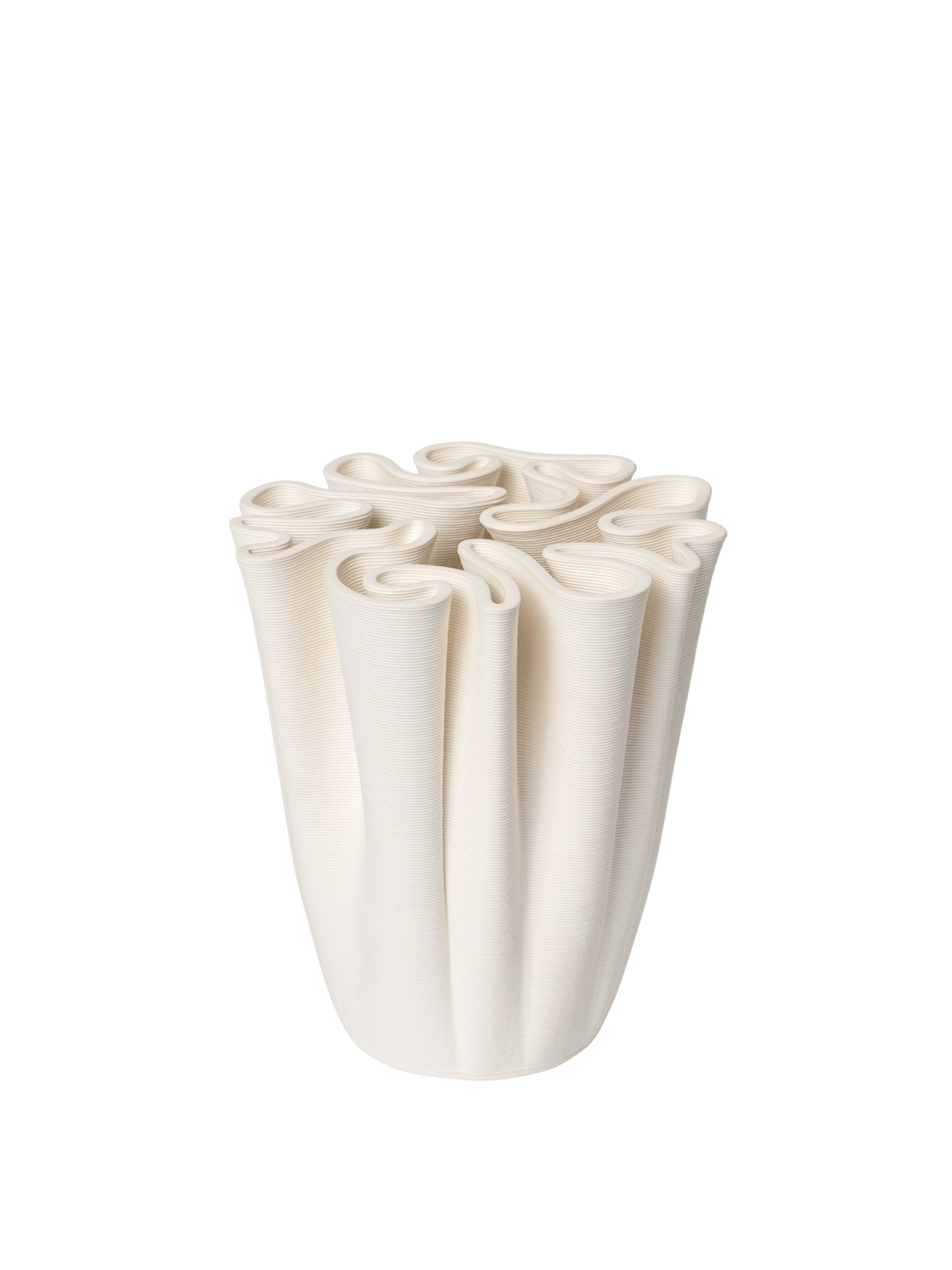 Ferm Living - Vase - Dedali Vase - Off white H18