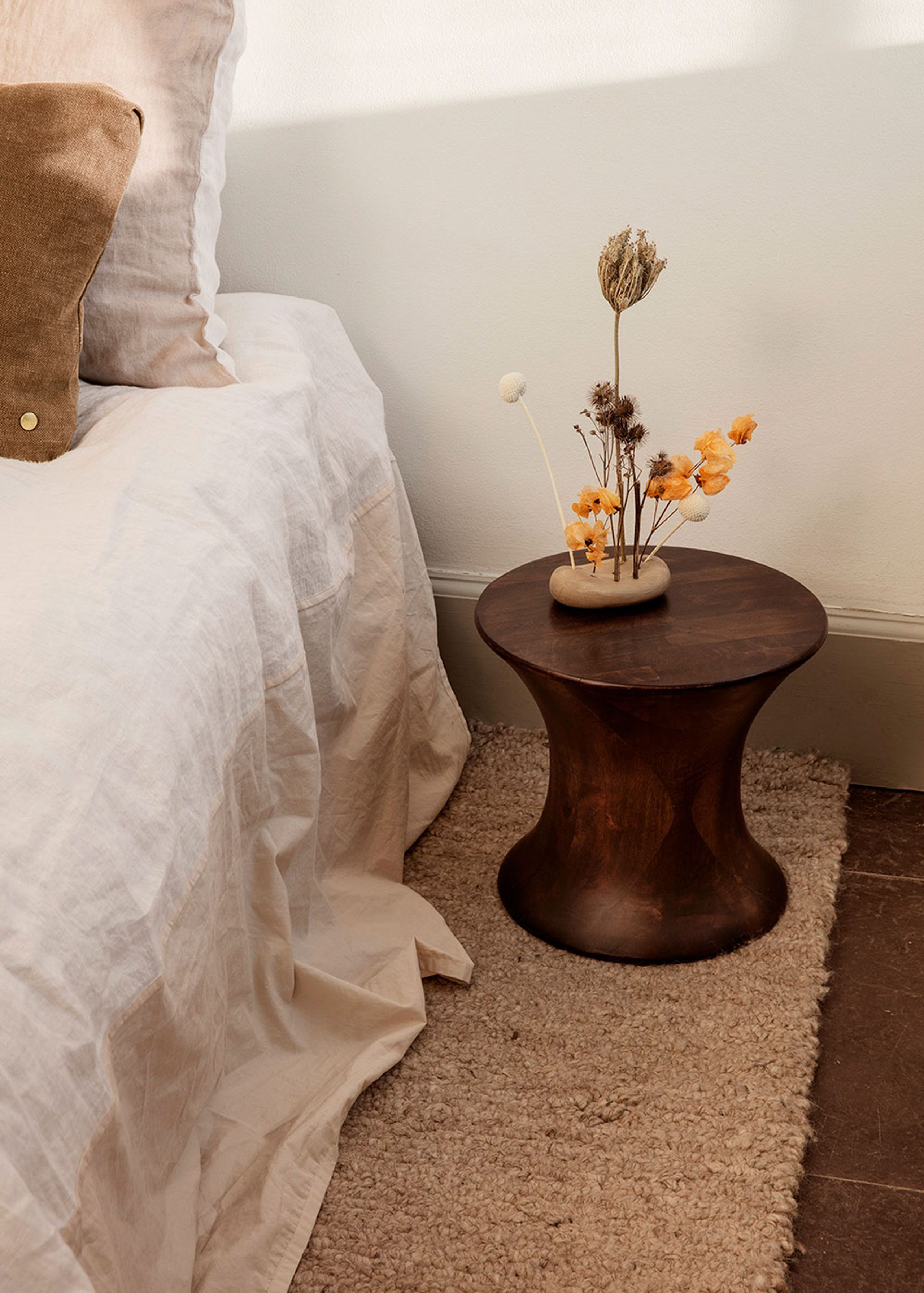 Ferm Living - Vase - Vanitas Flower Stone - Sand