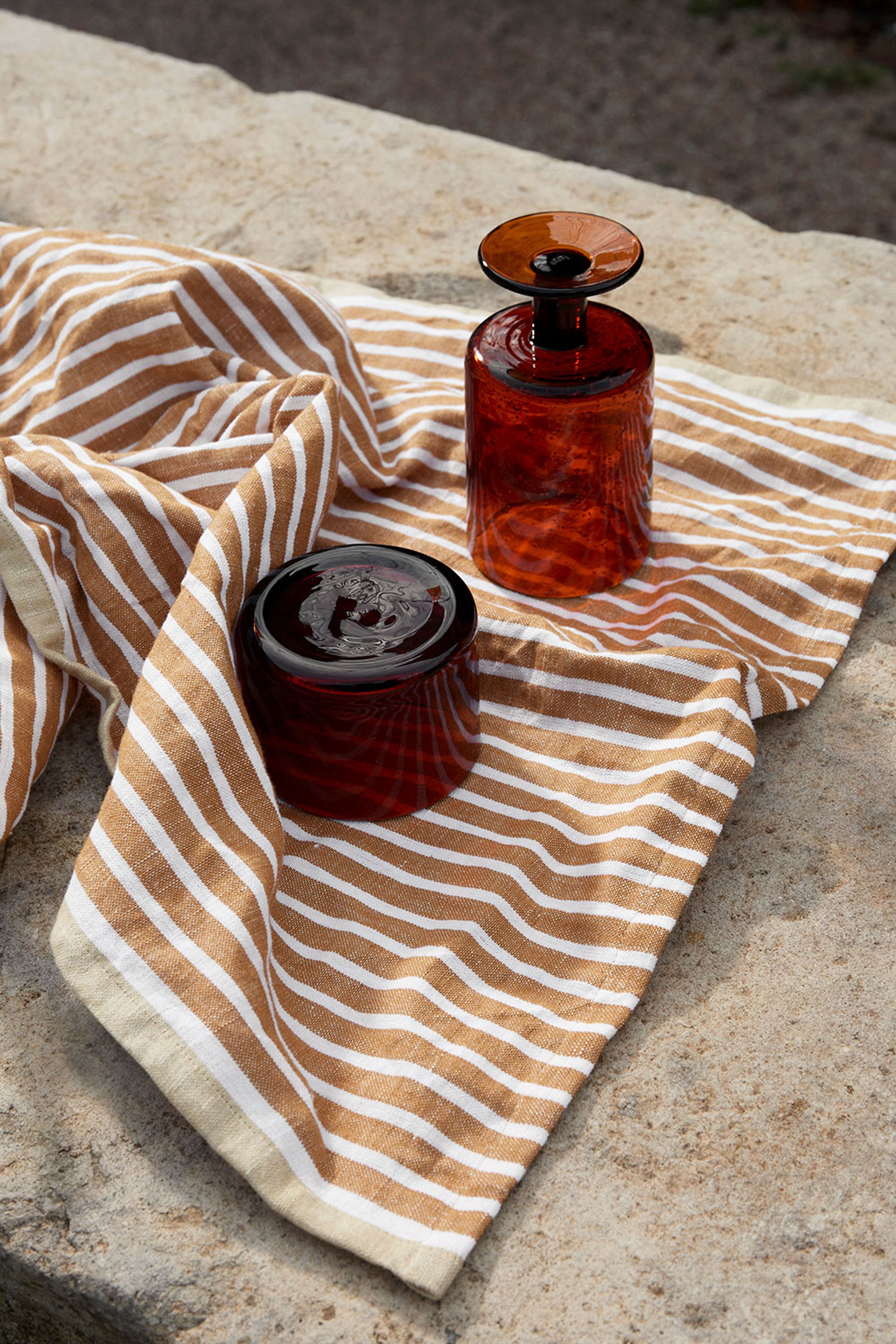 Ferm Living - Tea Towel - Hale Tea Towel - Green/Black