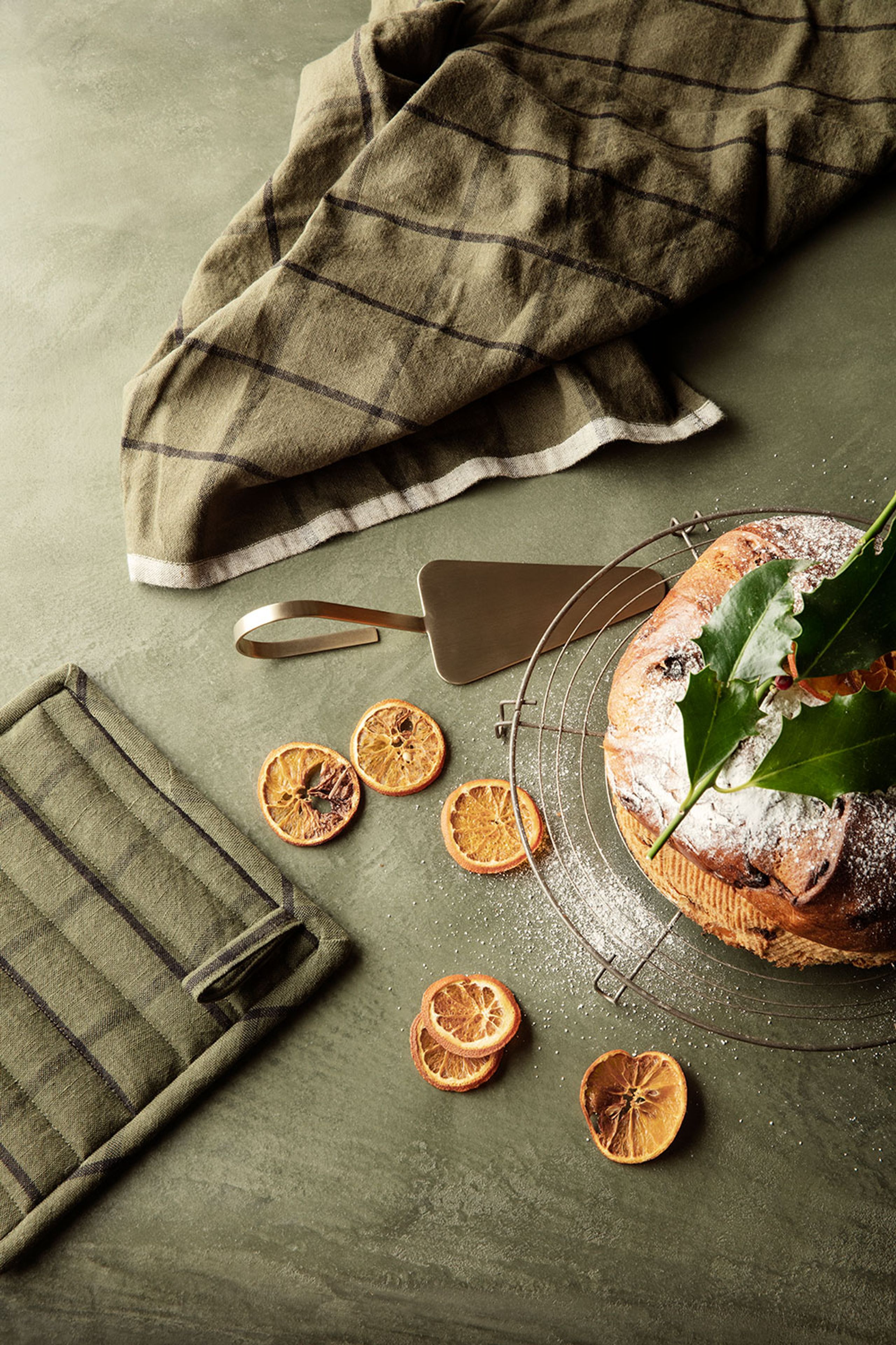 Ferm Living - Tea Towel - Hale Tea Towel - Green/Black