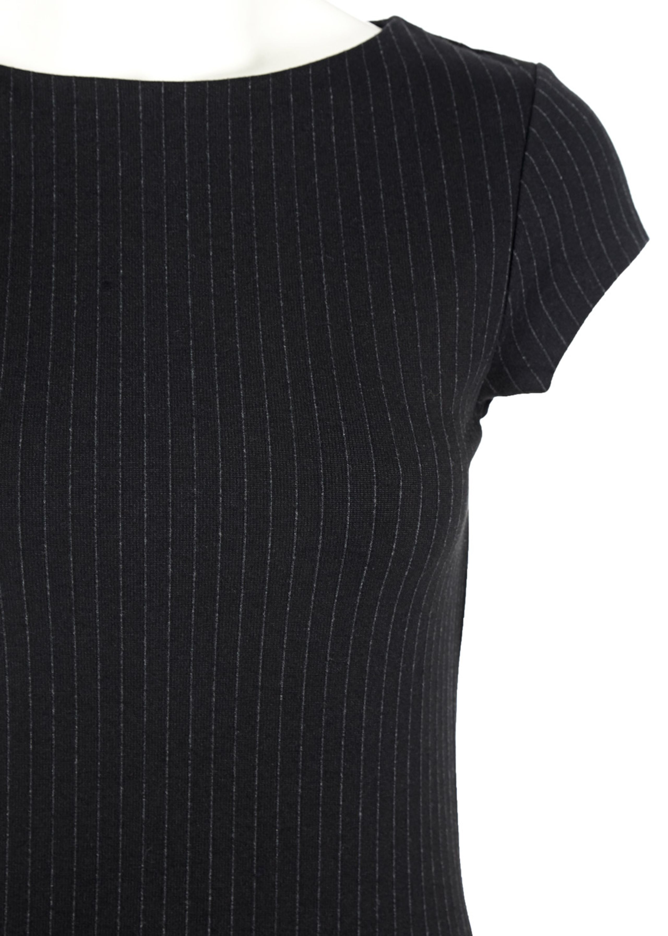 Filippa K - Kjole - Jersey Pinstripe Dress - Sort m. Hvid Pinstripe