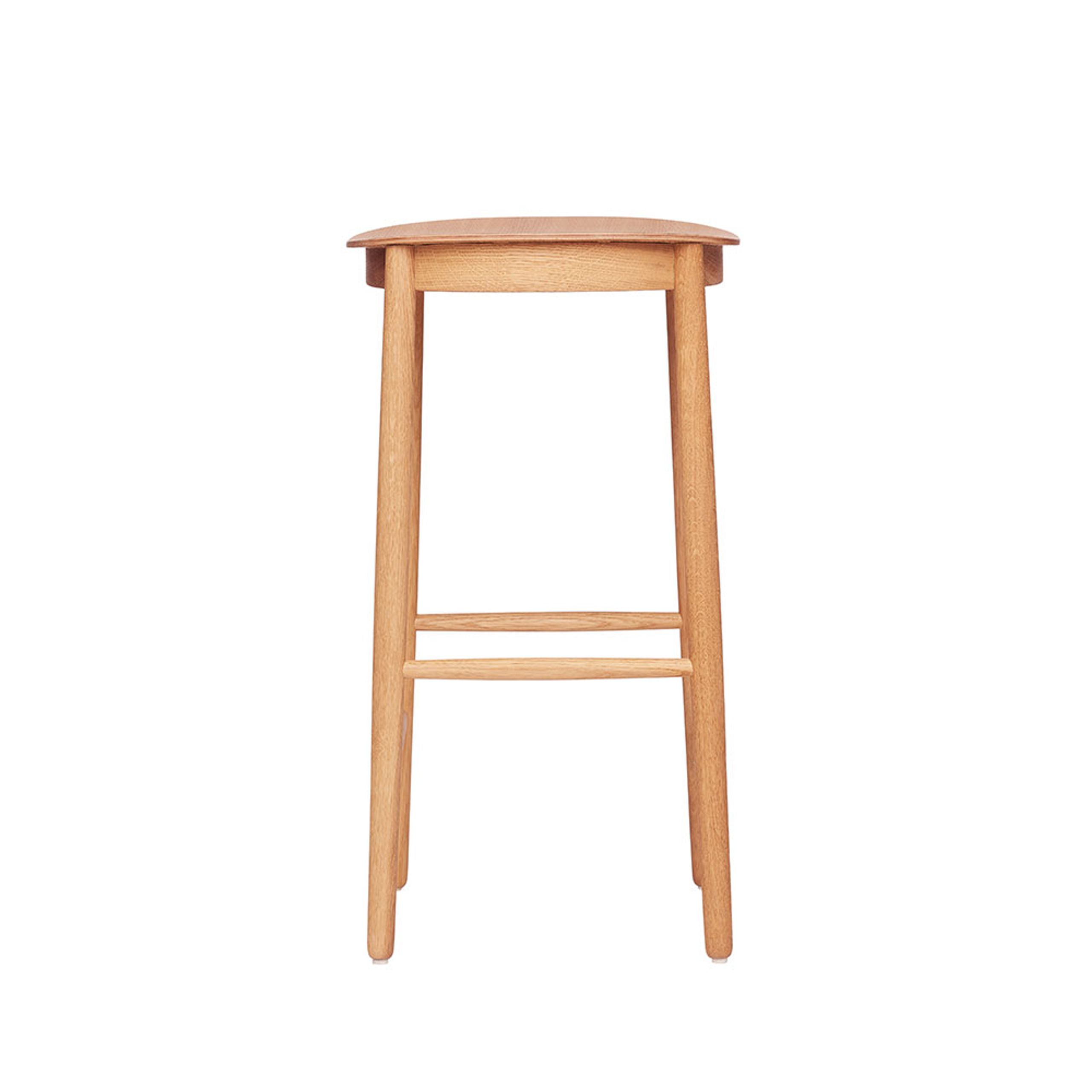Fogia - Bar stool - Figurine Barstool - Lacquered Oak