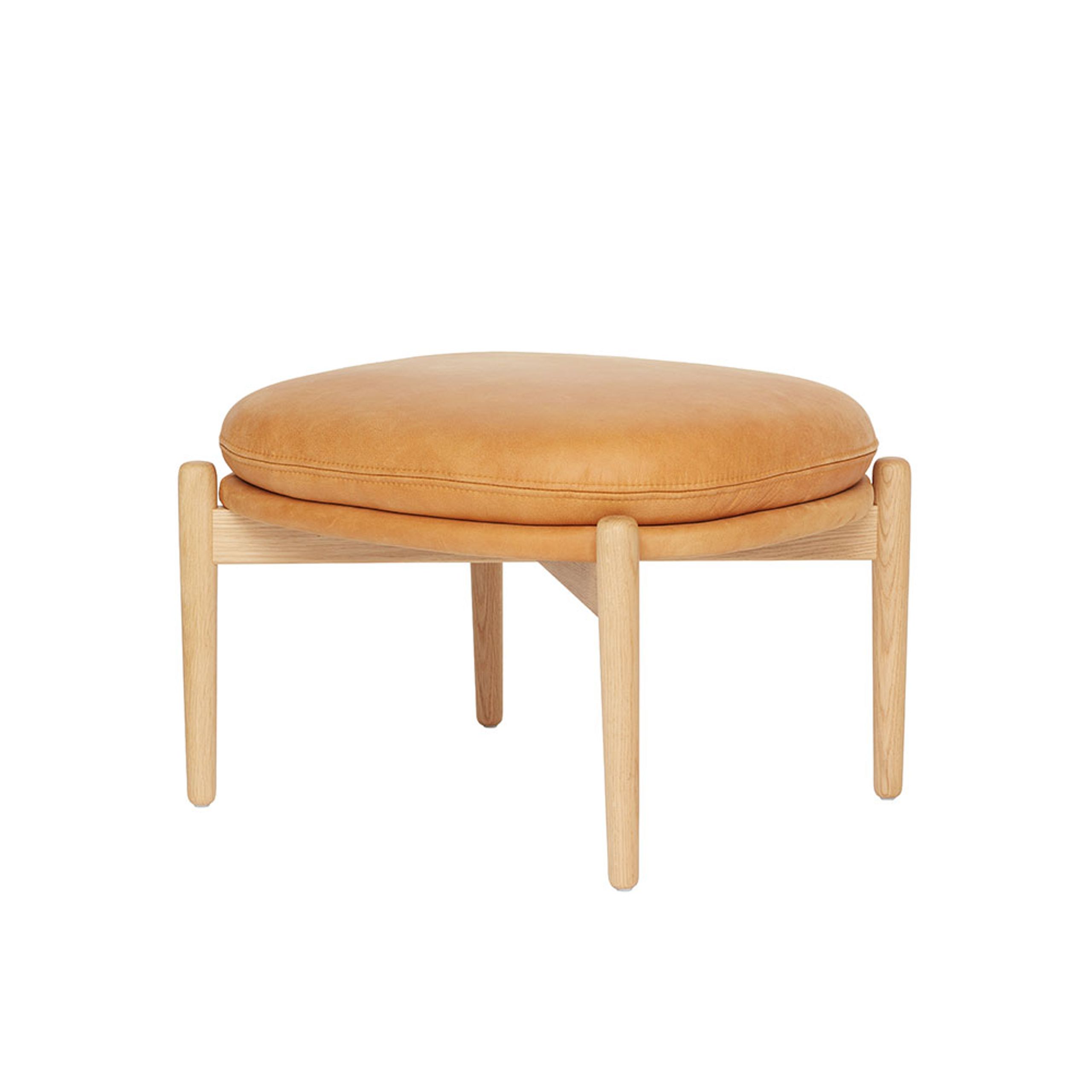 Fogia - Armchair - Embody by Norm Architects - Vintage Cognac