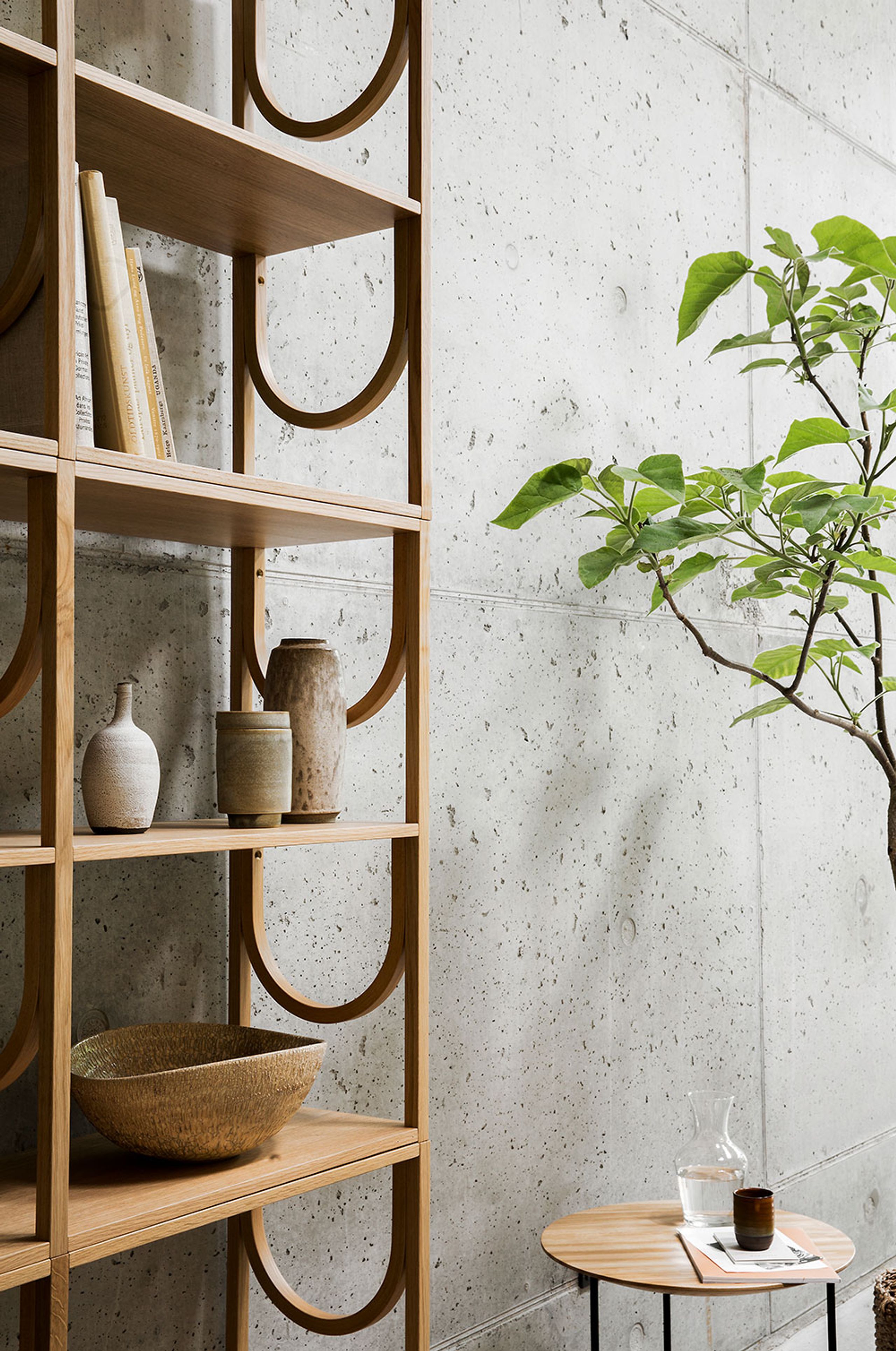 Fogia - Shelf - Arch - Low - Black Stained Oak