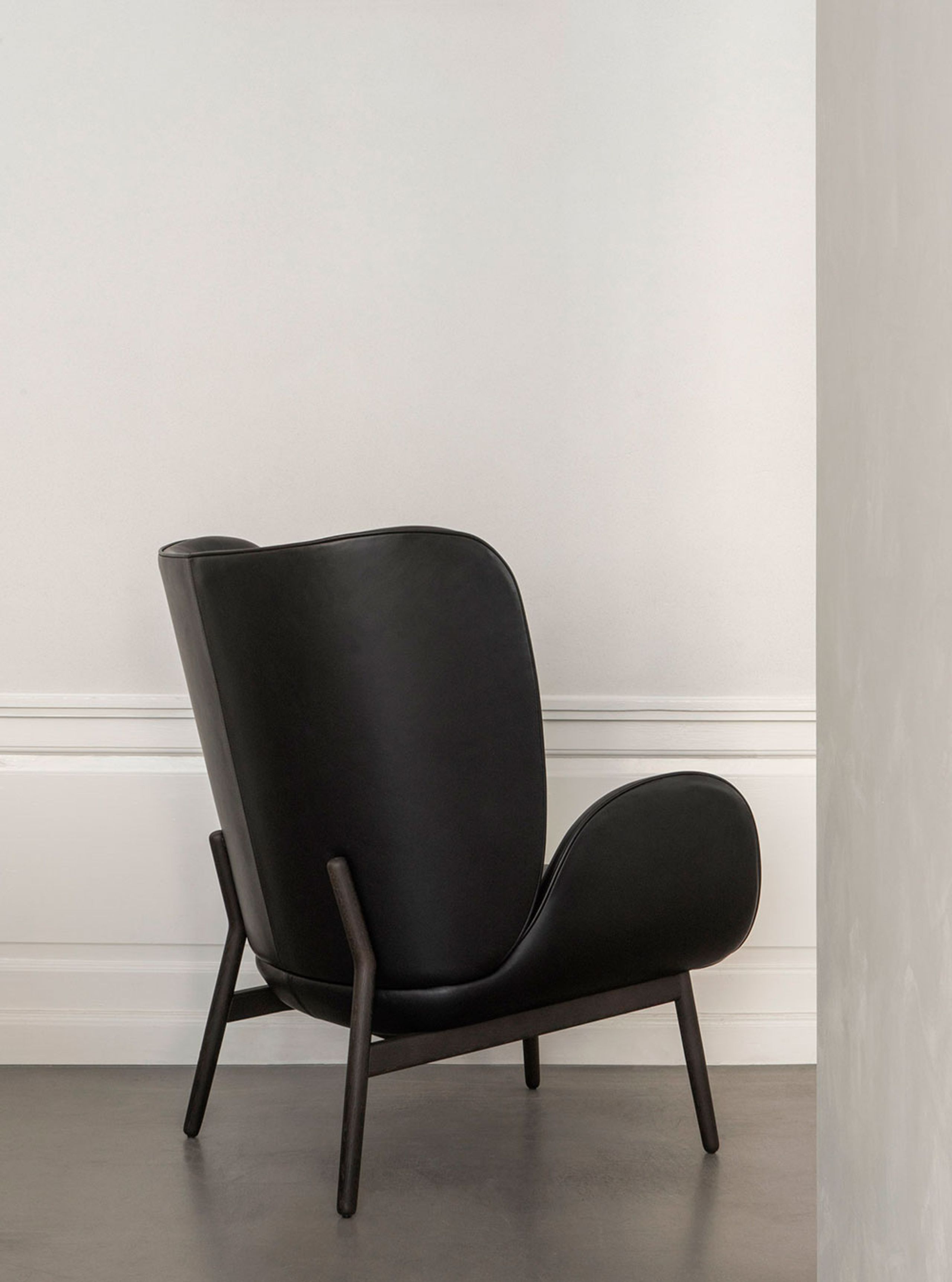 Fogia - Armchair - Embrace by Norm Architects - Vintage Cognac