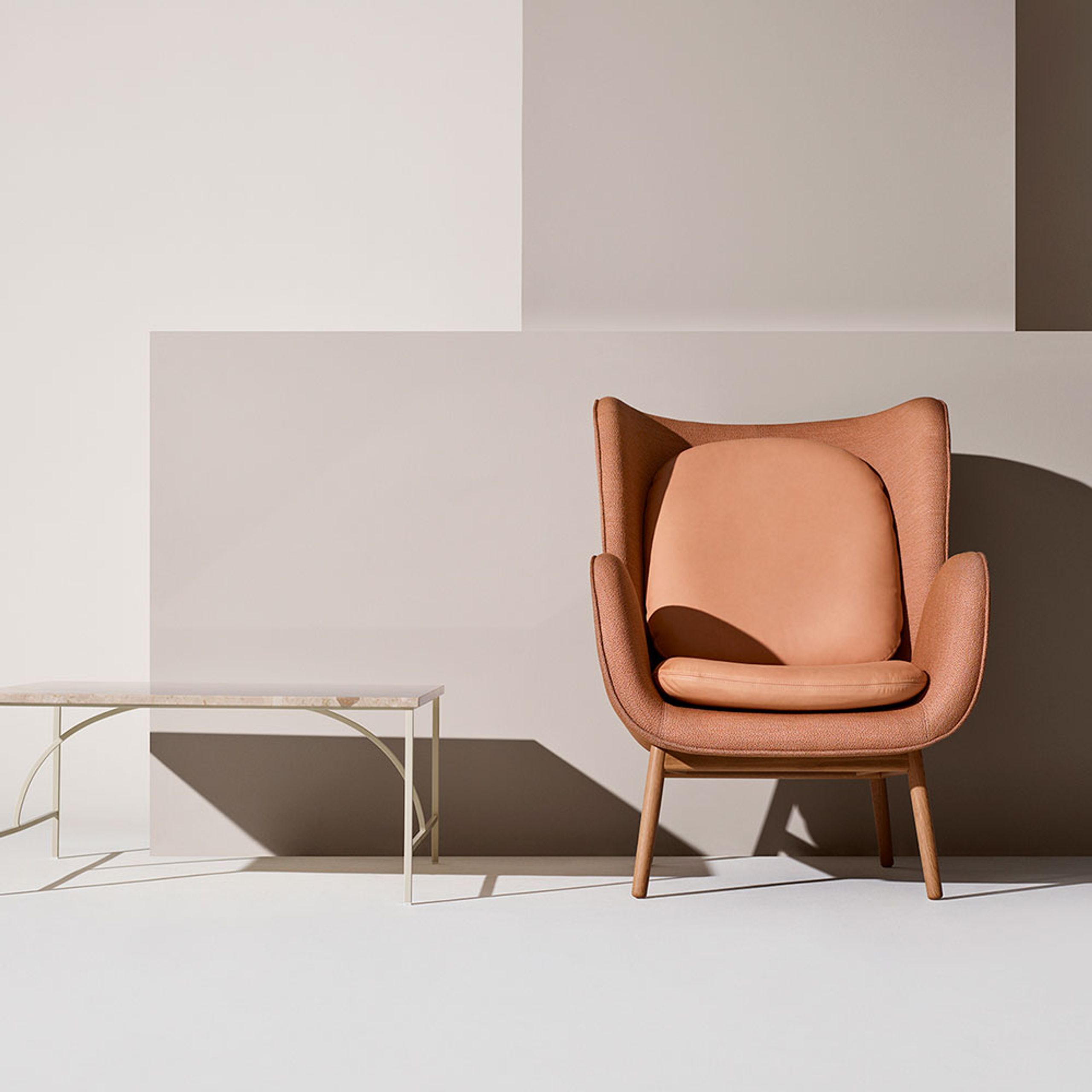 Fogia - Sessel - Enclose by Norm Architects - Vintage Cognac