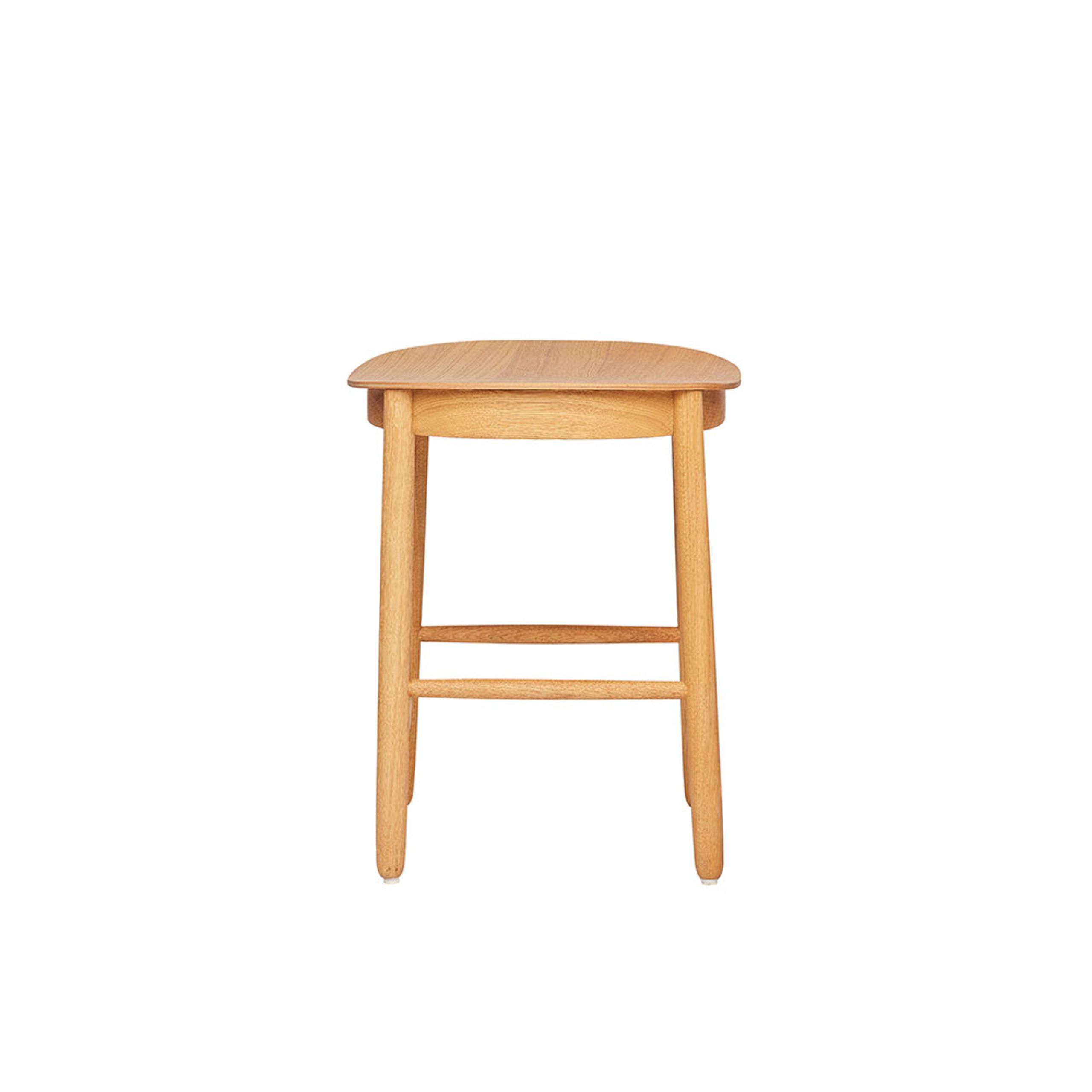 Fogia - Stool - Figurine Stool - Lacquered Oak