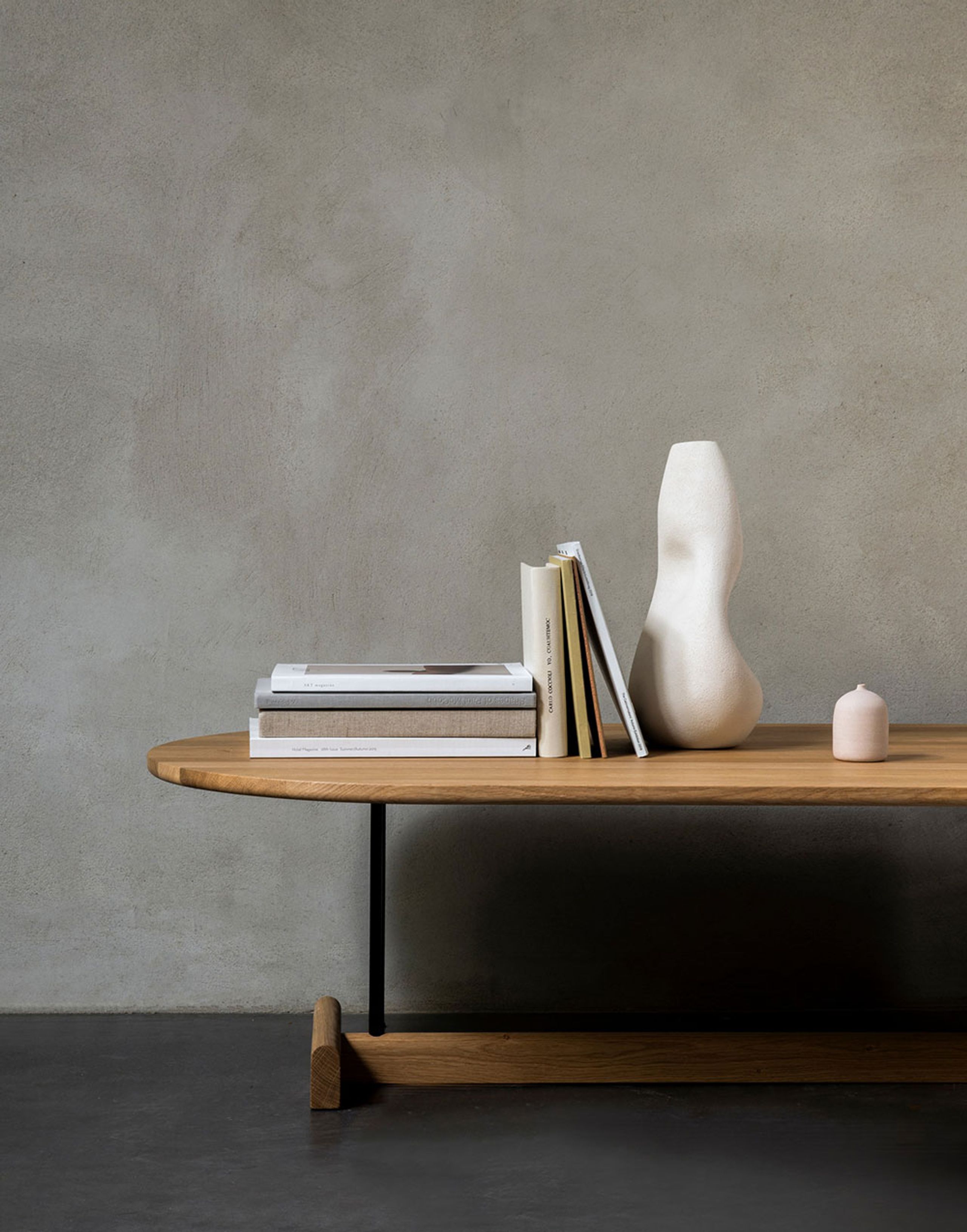 Fogia - Tavolino da caffè - Koku / Oval - Small - Lacquered Oak