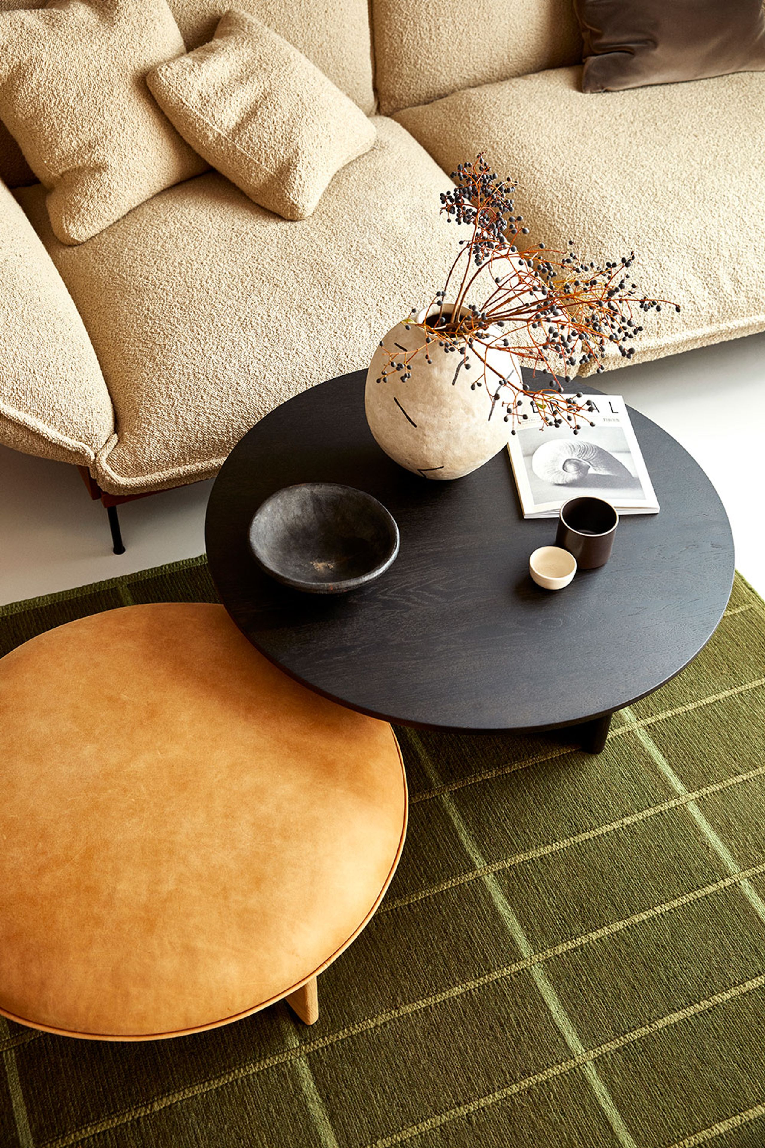 Fogia - Coffee table - Koku / Round - Large - Lacquered Oak