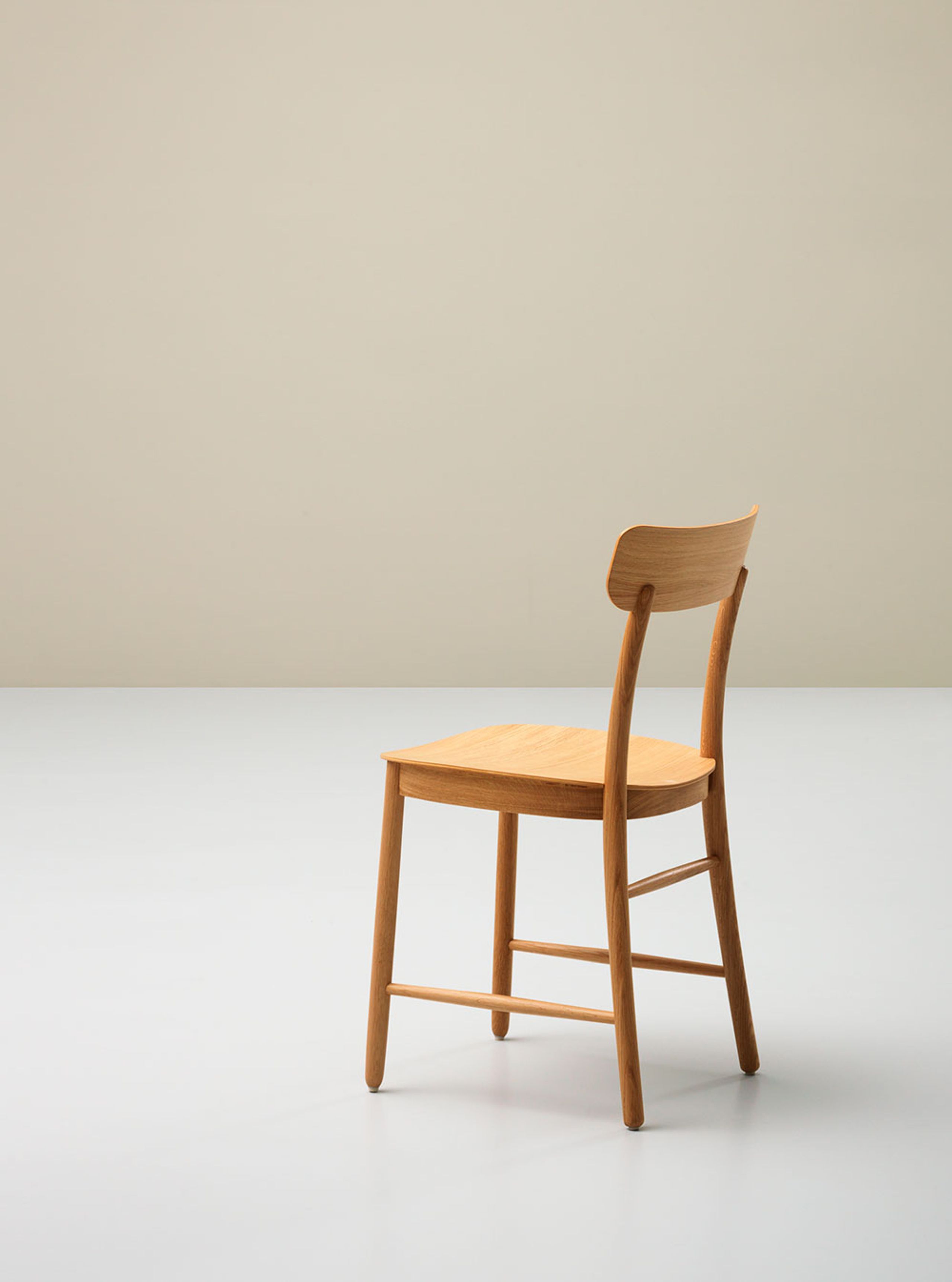 Fogia - Chair - Figurine - White Stained Oak