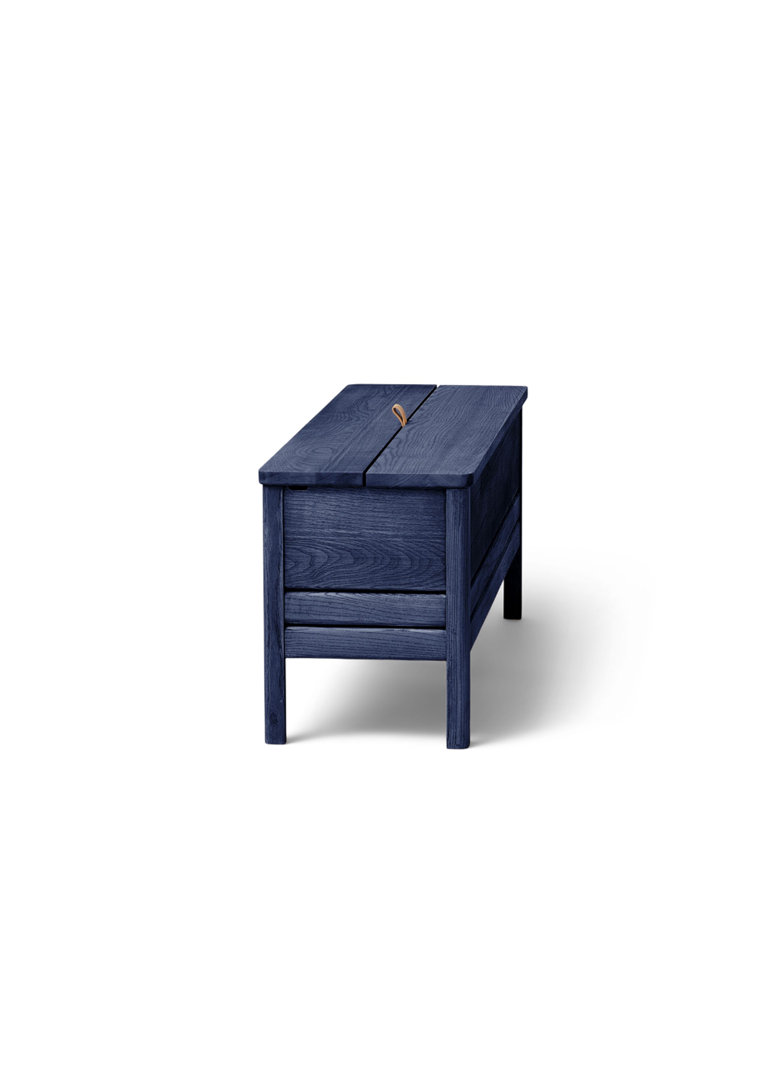 Form & Refine - Bænk - A line slagbænk 111 - Indigo Blue - Special Edition