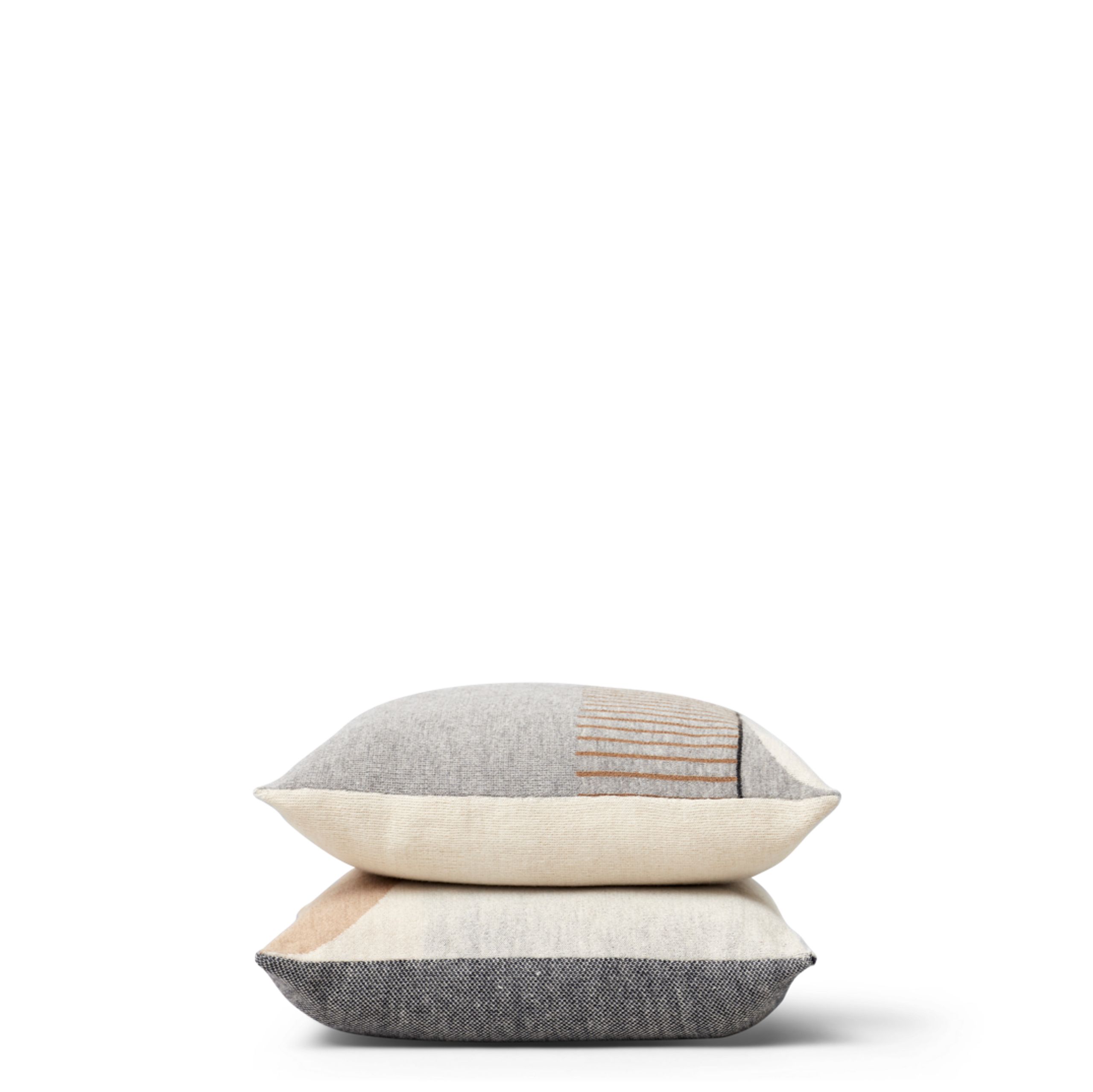 Form & Refine - Poduszka - Aymara pude - Mønster: Creme