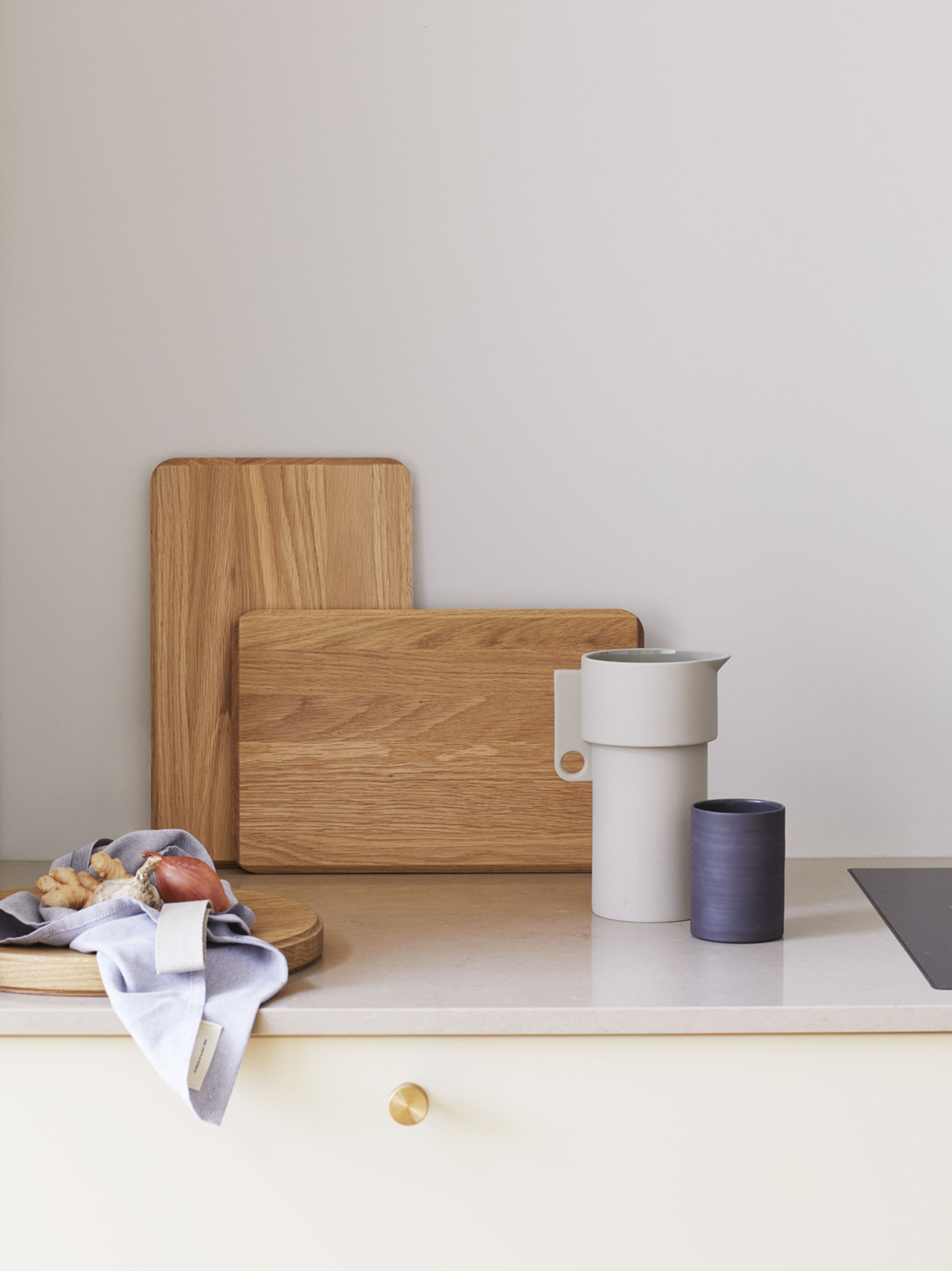 Form & Refine - Cutting Board - Cross Skærebræt - Oak