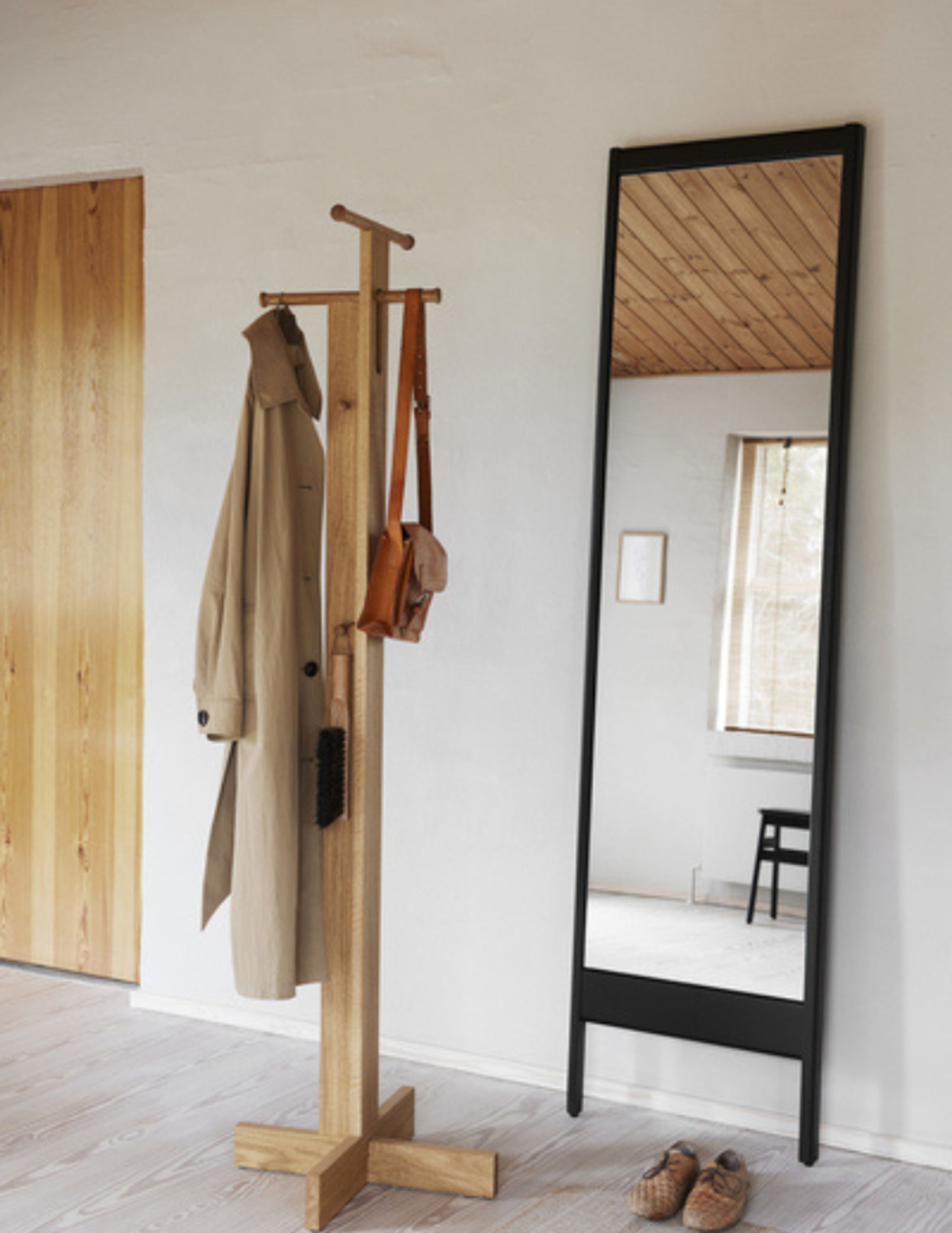 Form & Refine - Porte-manteaux - Foyer Coat Stand - Oiled Oak