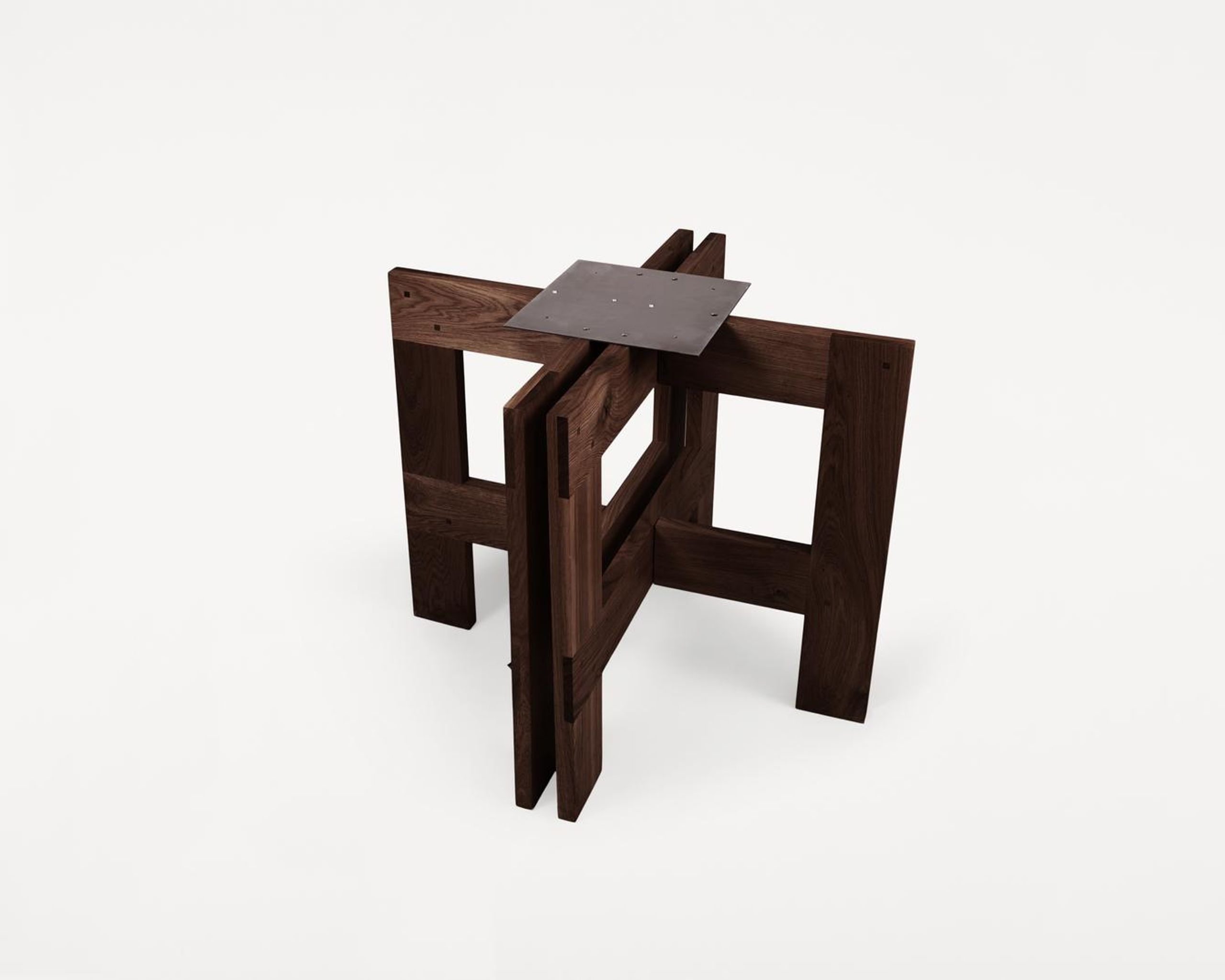 FRAMA - Gambe del tavolo - Farmhouse Trestles - Dark Oak