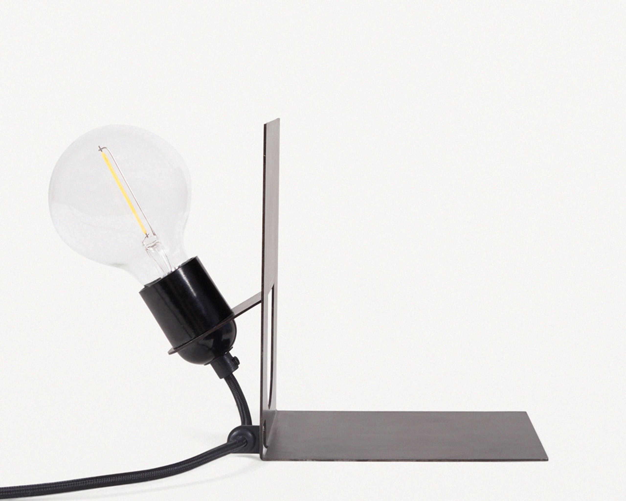 FRAMA - Lámpara de mesa - Library Lamp - Black