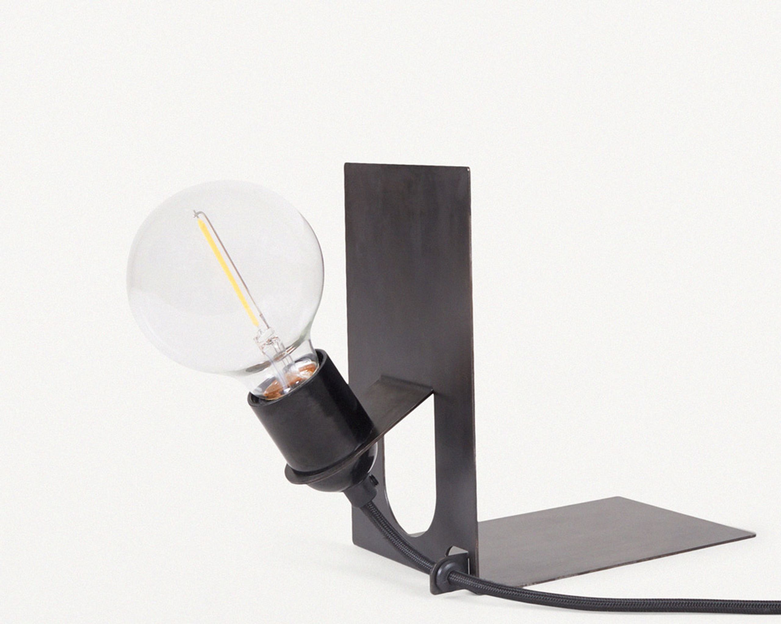 FRAMA - Lámpara de mesa - Library Lamp - Black