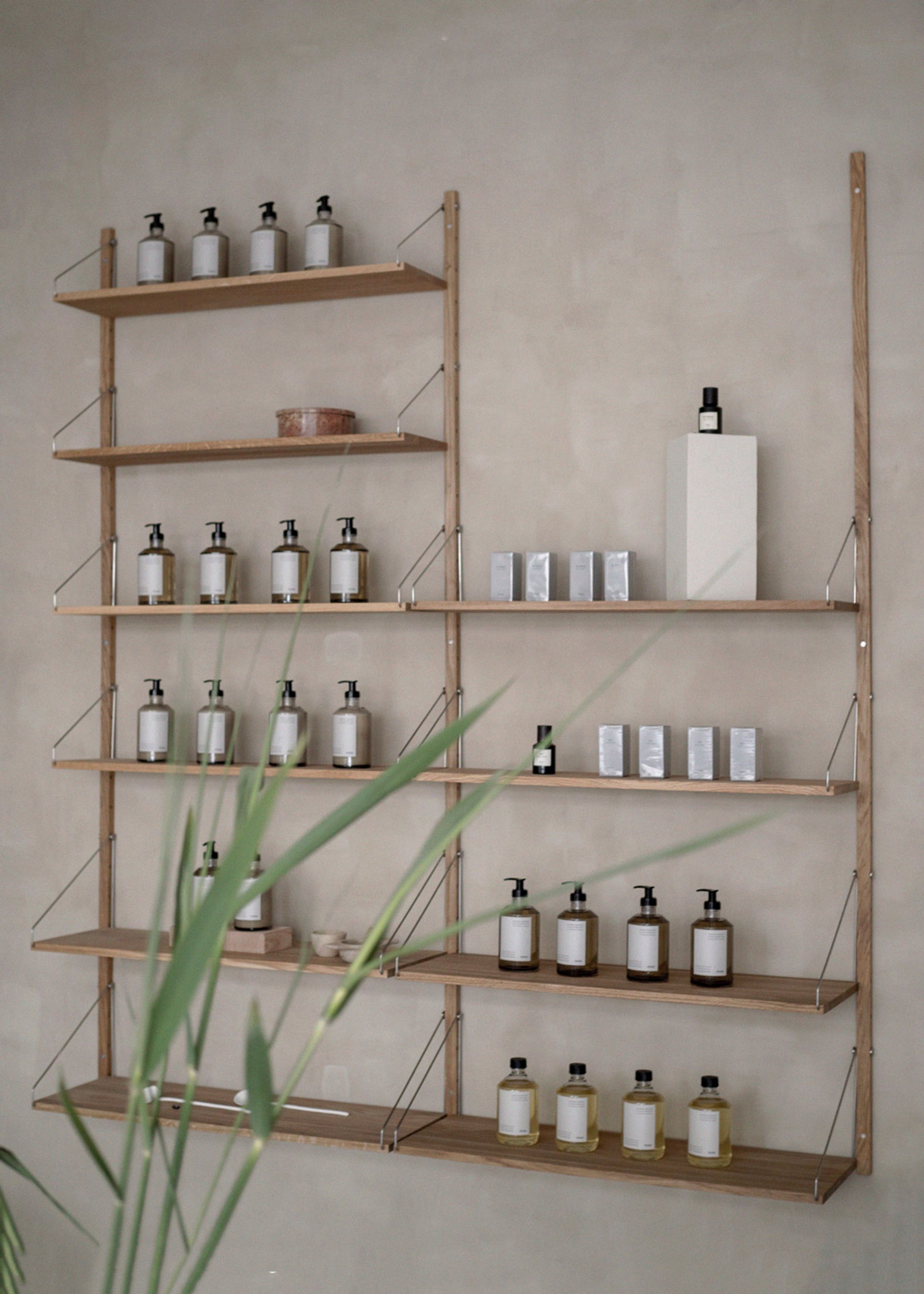 FRAMA - Display - Shelf Library H1852 / Double Section - Dark Oiled Oak