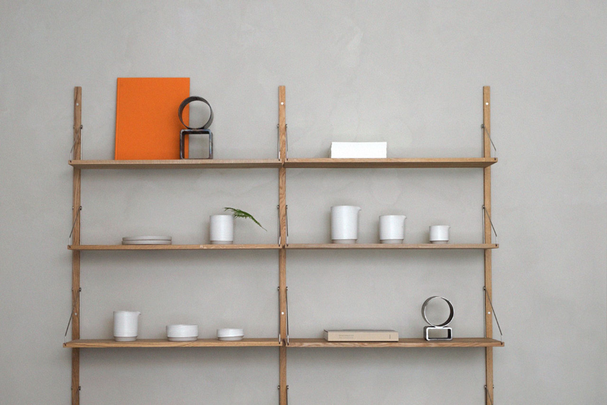 FRAMA - Display - Shelf Library H1148 / Double Section - Dark Oiled Oak