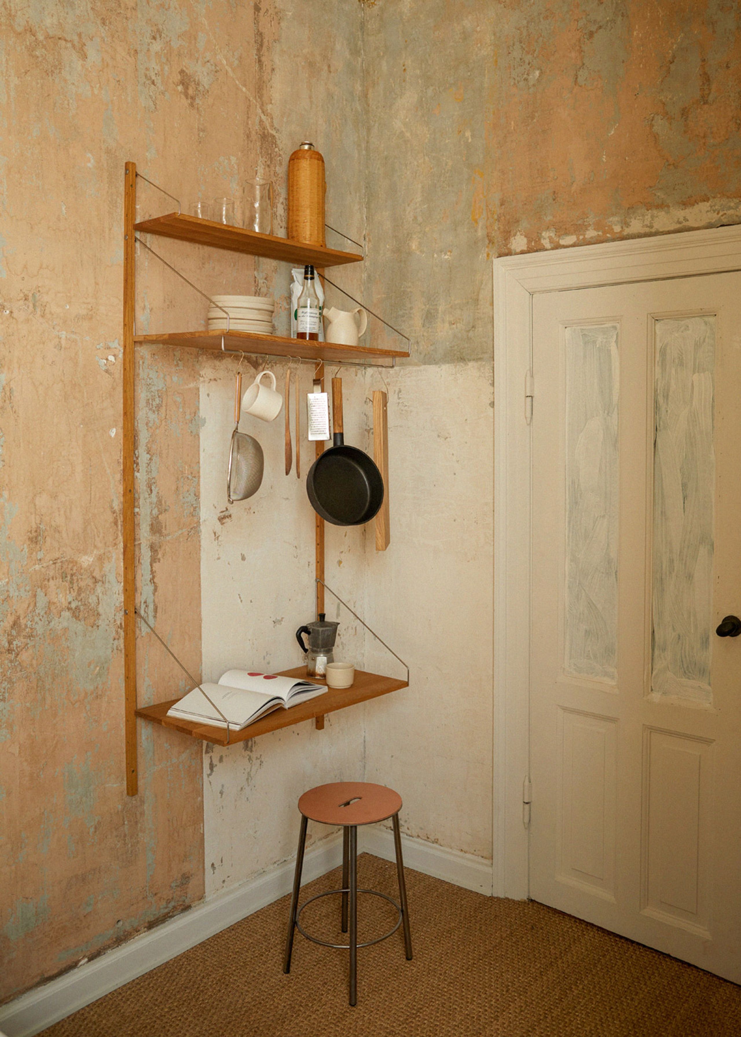 FRAMA - Regal - Shelf Library H1148 / Hanger Section - Natural Oak