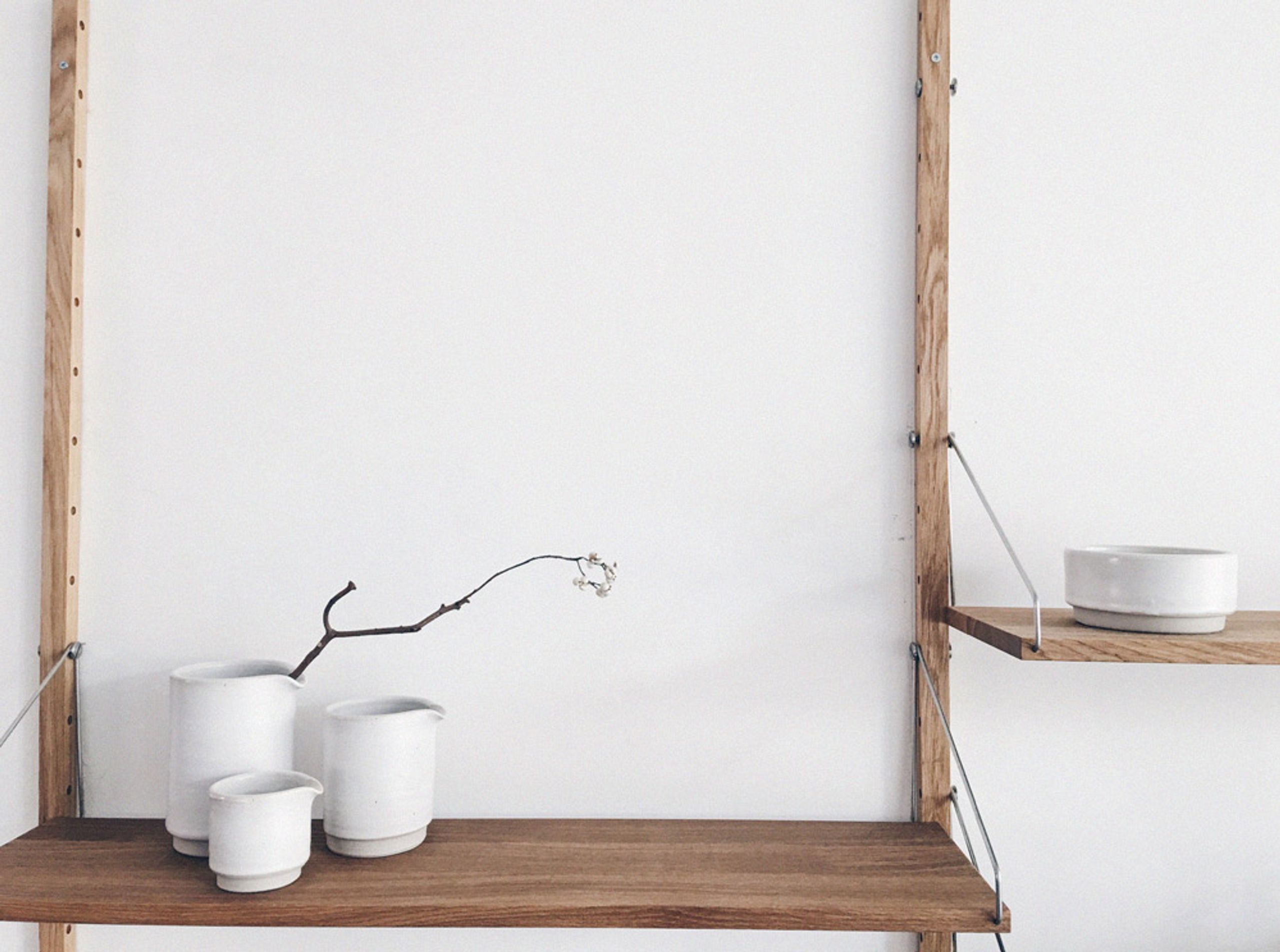 FRAMA - Display - Shelf Library H1148 / Desk Section - Natural Oak