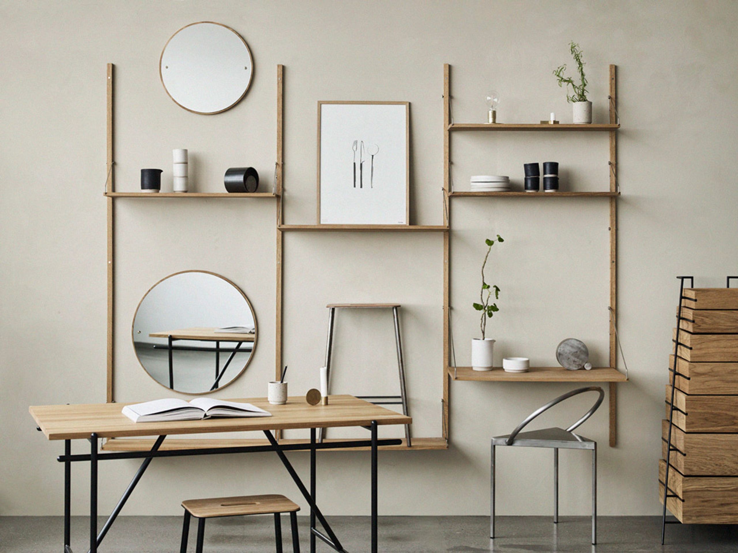 FRAMA - Libreria - Shelf Library H1852 / Triple Section - Dark Oiled Oak