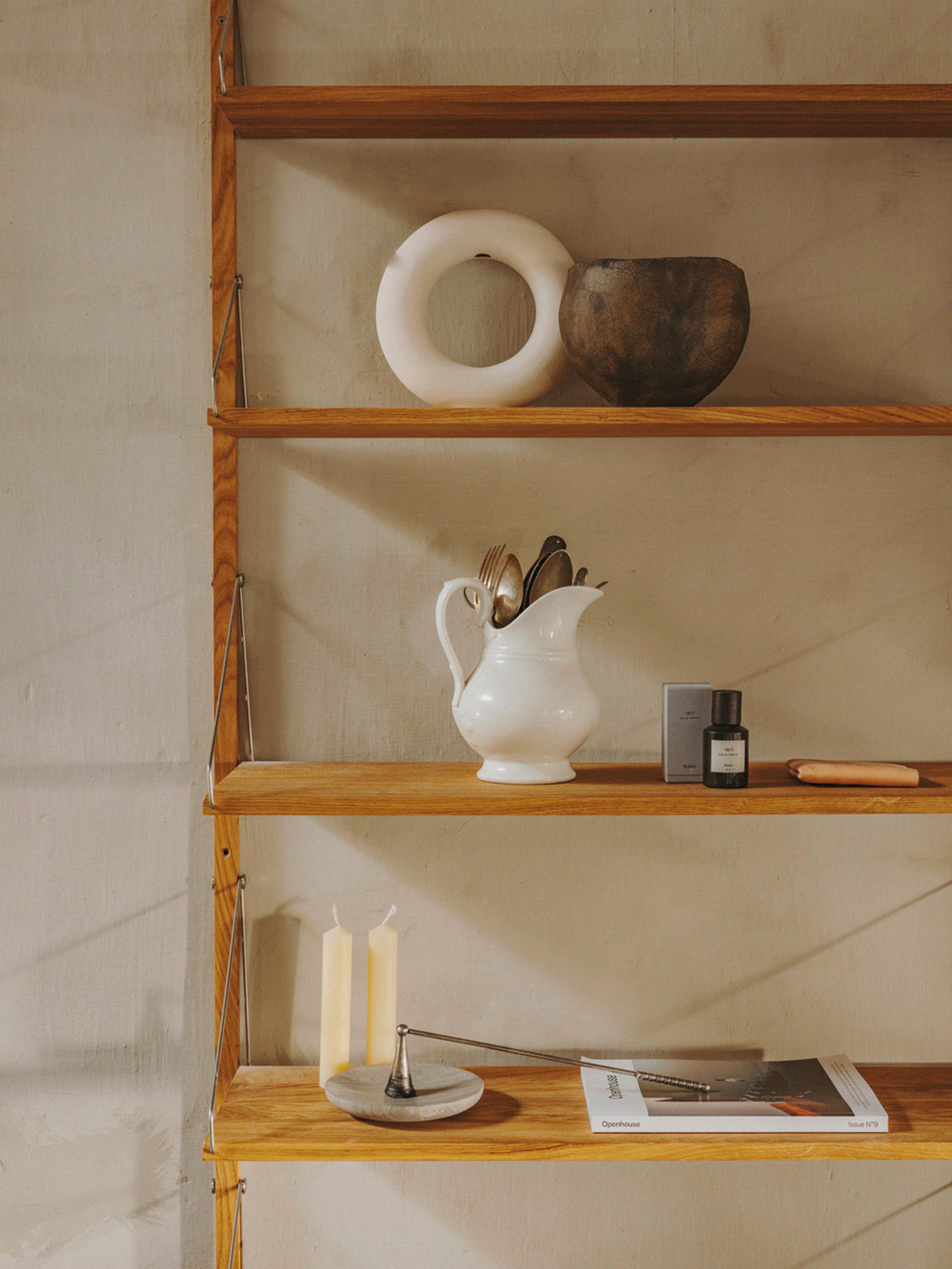 FRAMA - Display - Shelf Library H1148 / Single Section - Natural Oak