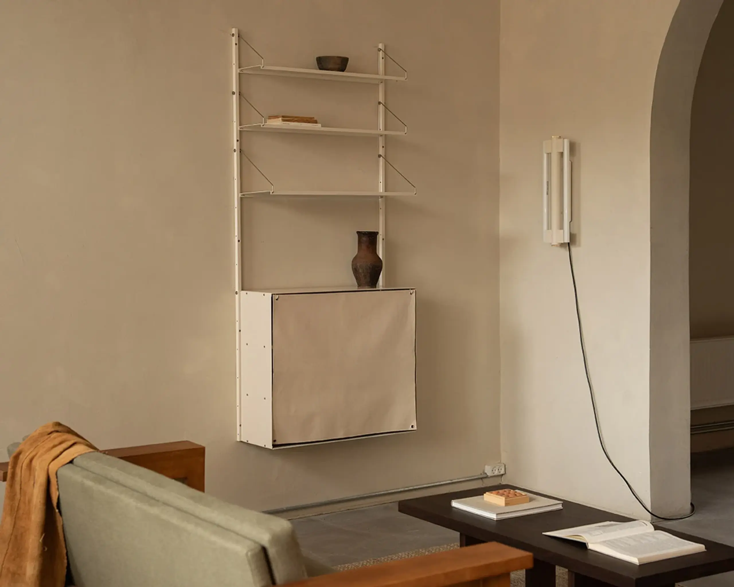 FRAMA - Système de rayonnage - Shelf Library Canvas Cabinet Section H1852 / W80 - Warm White Steel H1852