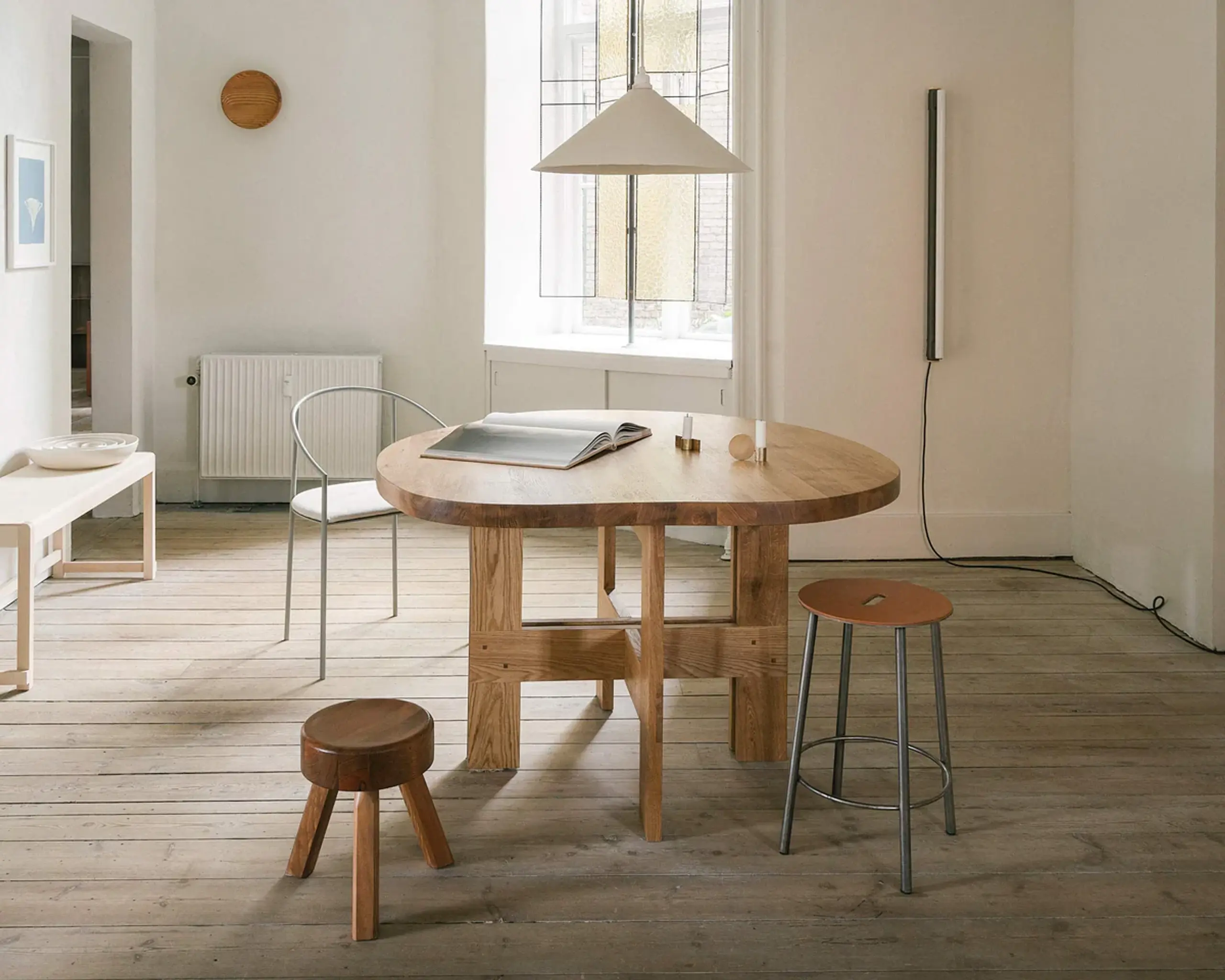 FRAMA - Stół jadalny - Farmhouse Trestle Table / Pond - Natural Oak