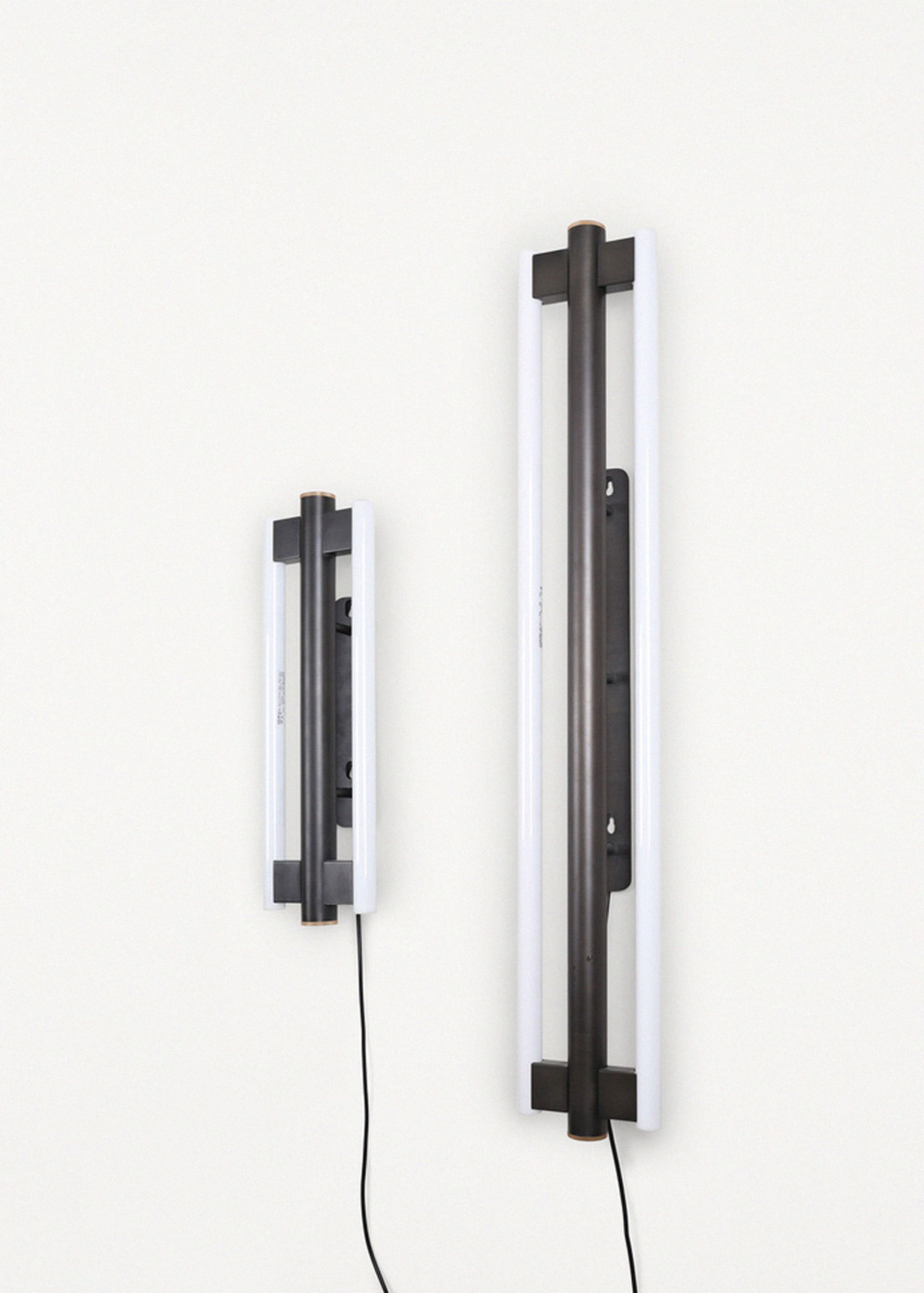 FRAMA - Wall lamp - Eiffel Wall Lamp / Double - 500