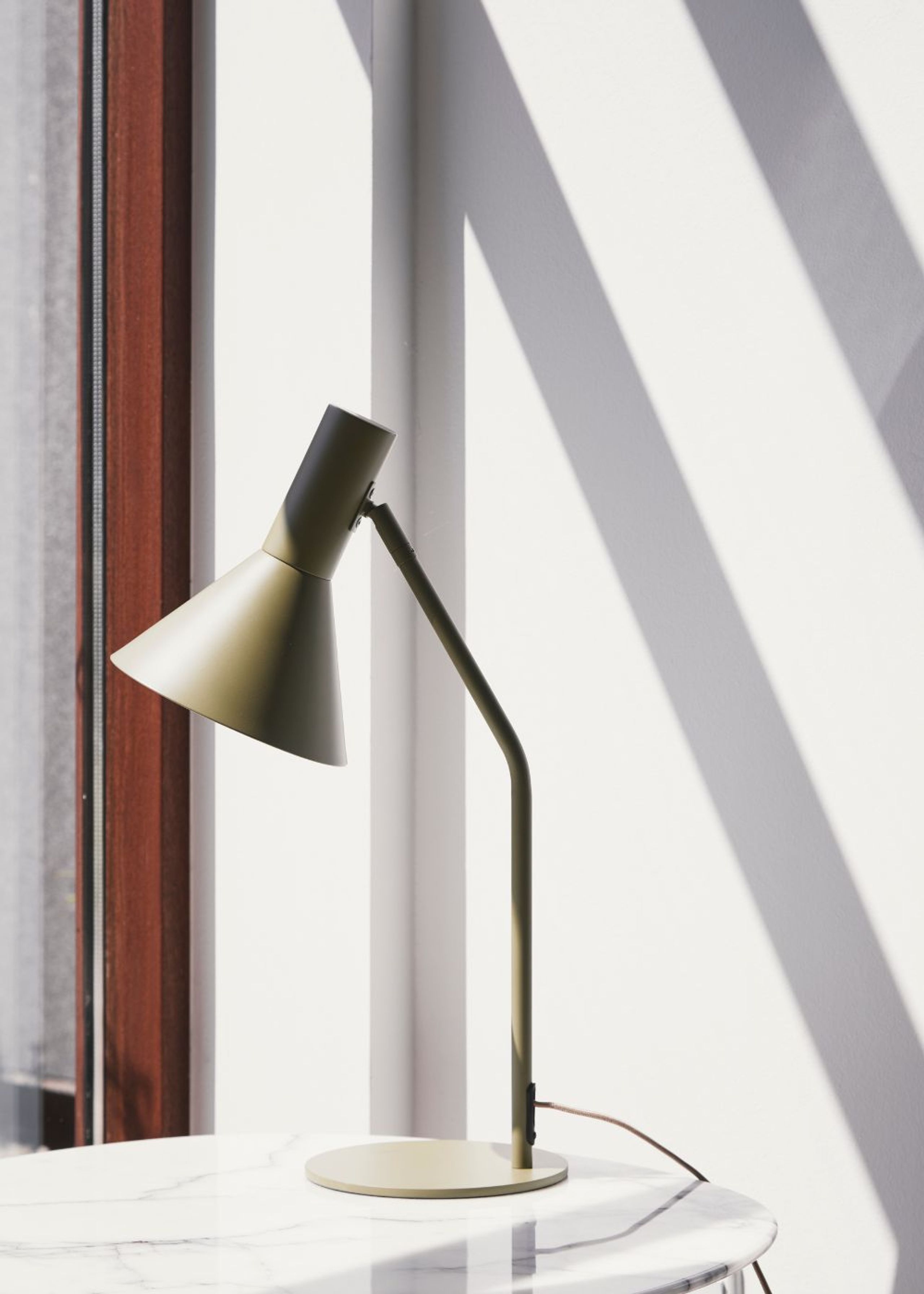 Frandsen - Bordlampe - Lyss Table Lamp - Matt Green