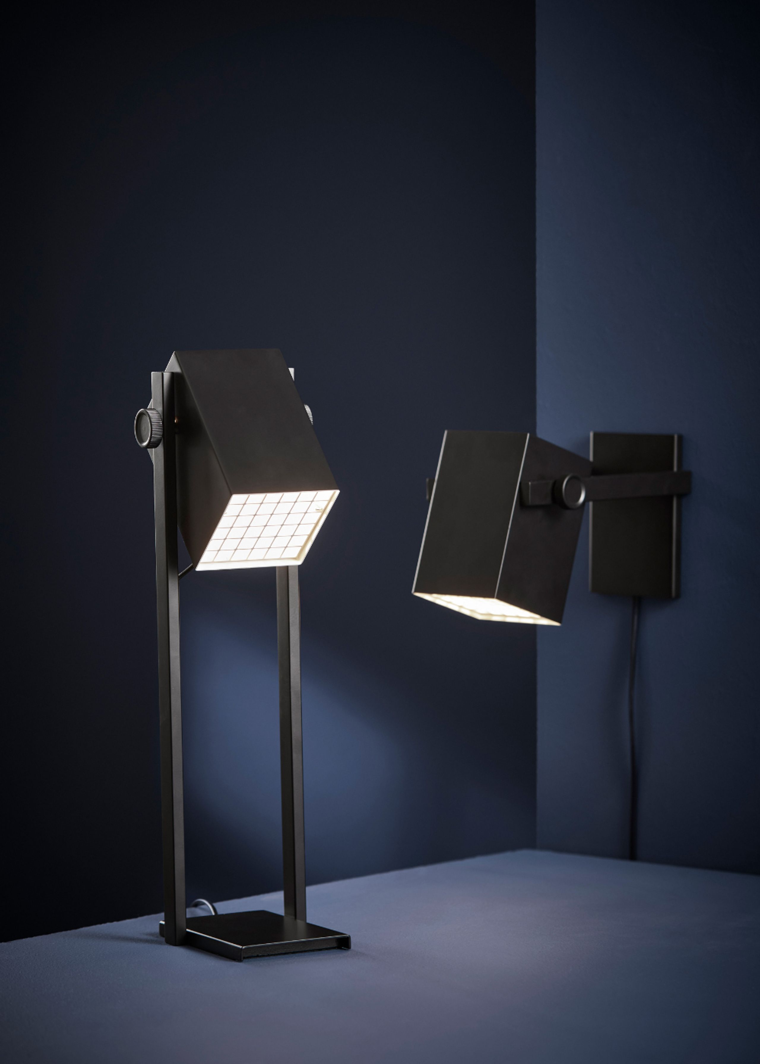 Frandsen - Lamp - BF Quadro Lamp - Table Lamp - Matt Black