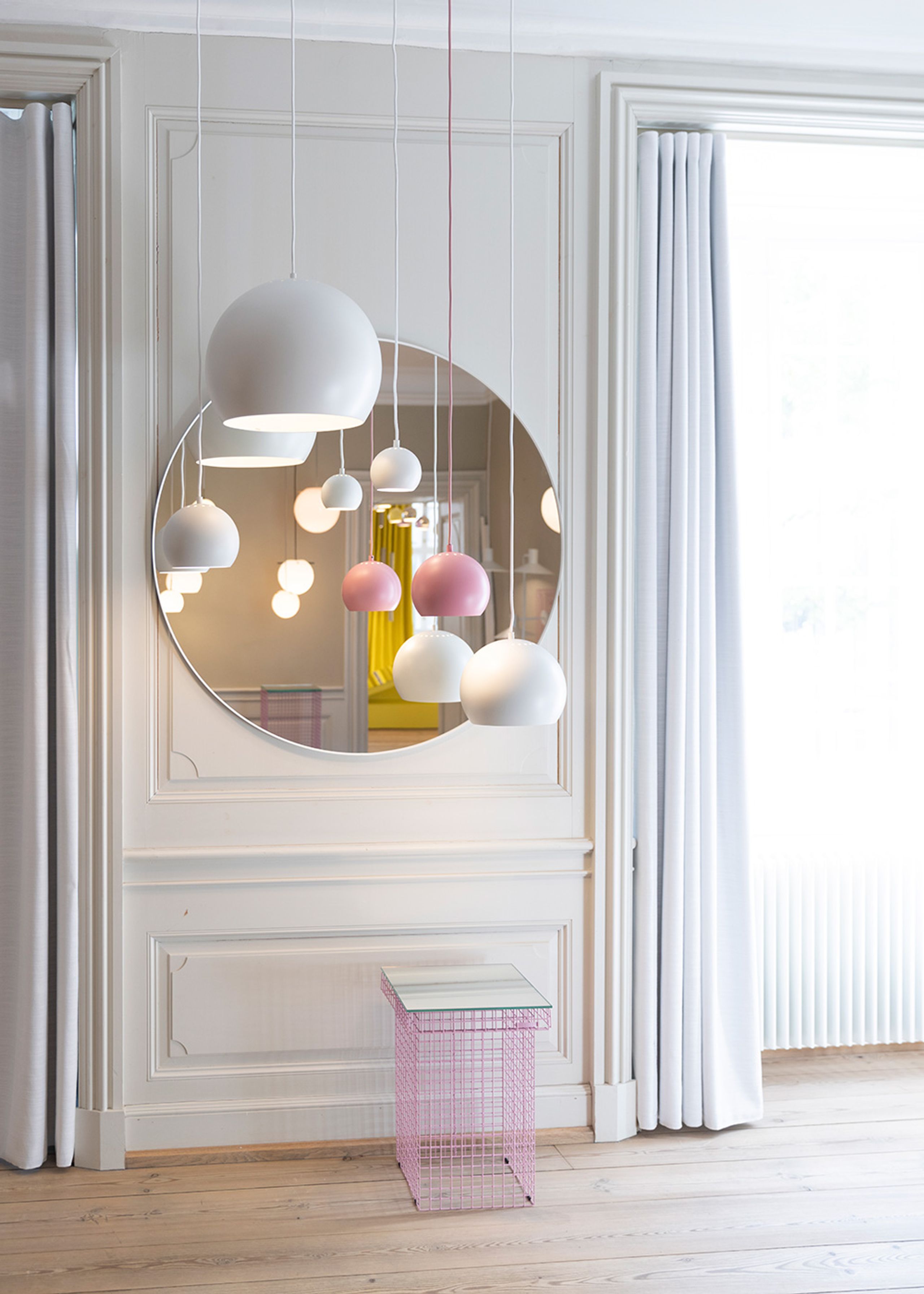 Frandsen - Pendant Lamp - Ball Pendant - Ø12 - Matt White