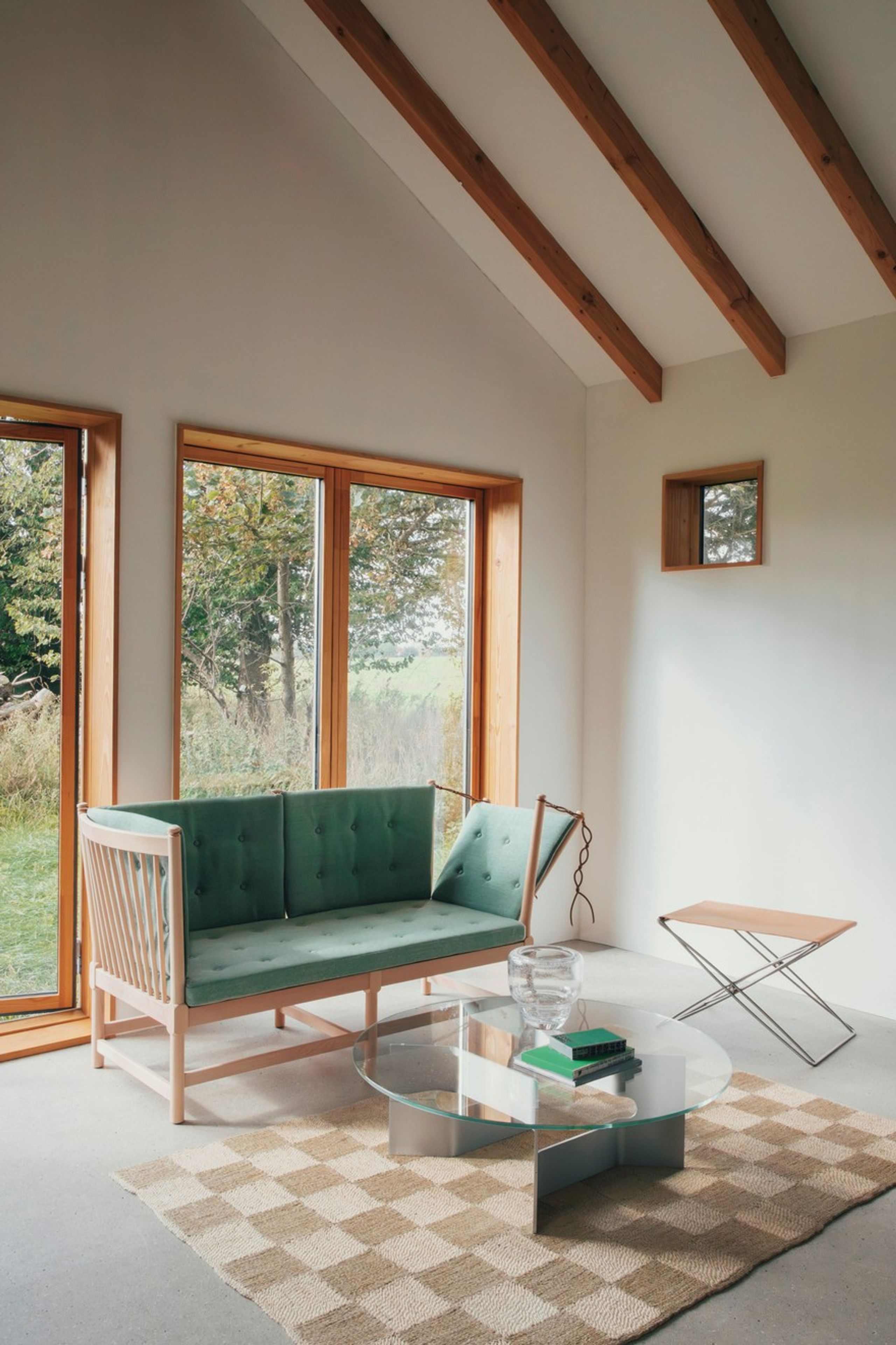 Fredericia Furniture - 2 Personers Sofa - 1789 Tremmesofa 80-års Jubilæumsvariant af Børge Mogensen - Bøg Chestnut brown, FSC Mix 70%, Steelcut Beat 0335, Med knapper, Højre