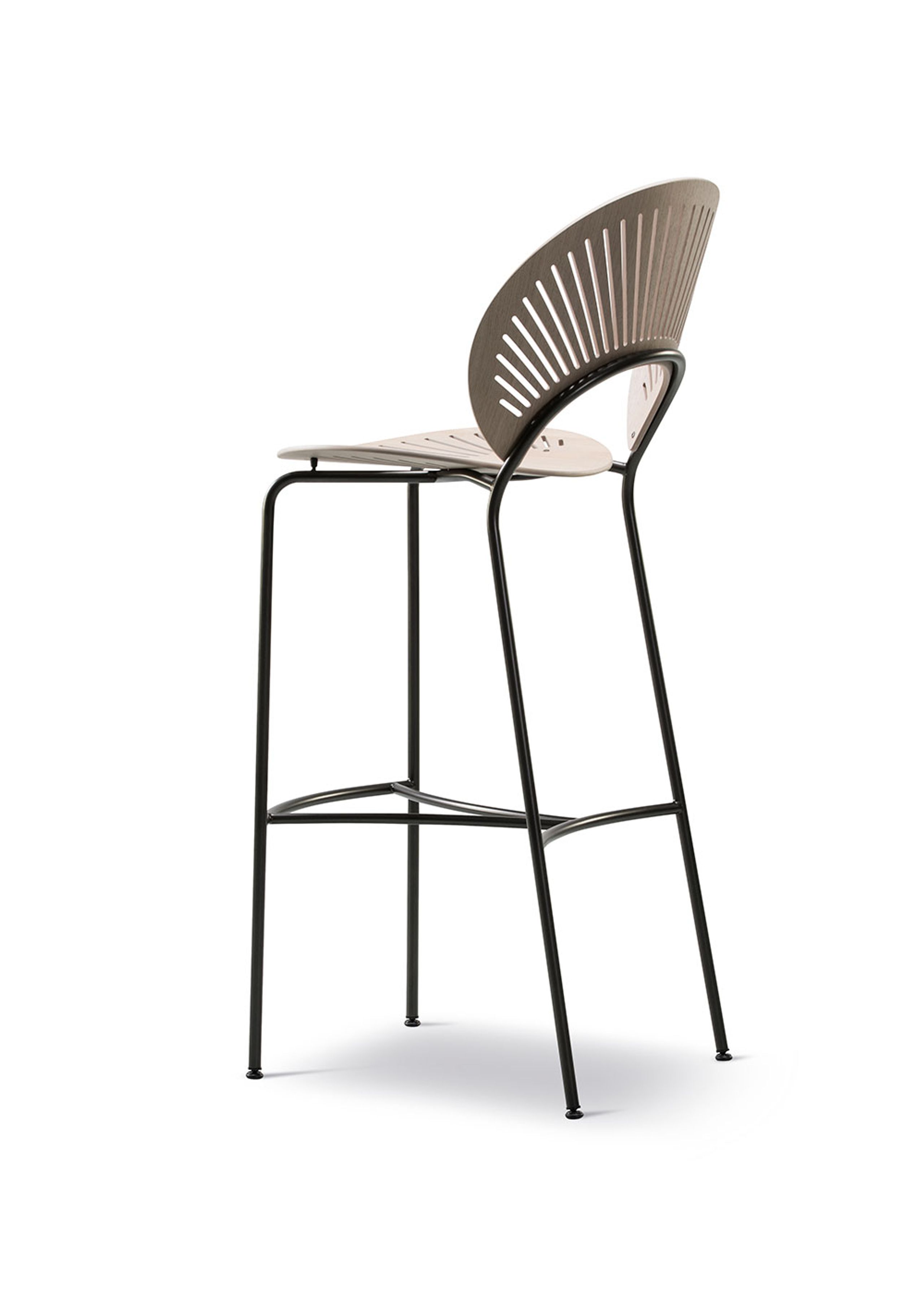 Fredericia Furniture - Bar stool - Trinidad Barstool 3400 by Nanna Ditzel - Light Grey Stained Oak / Black
