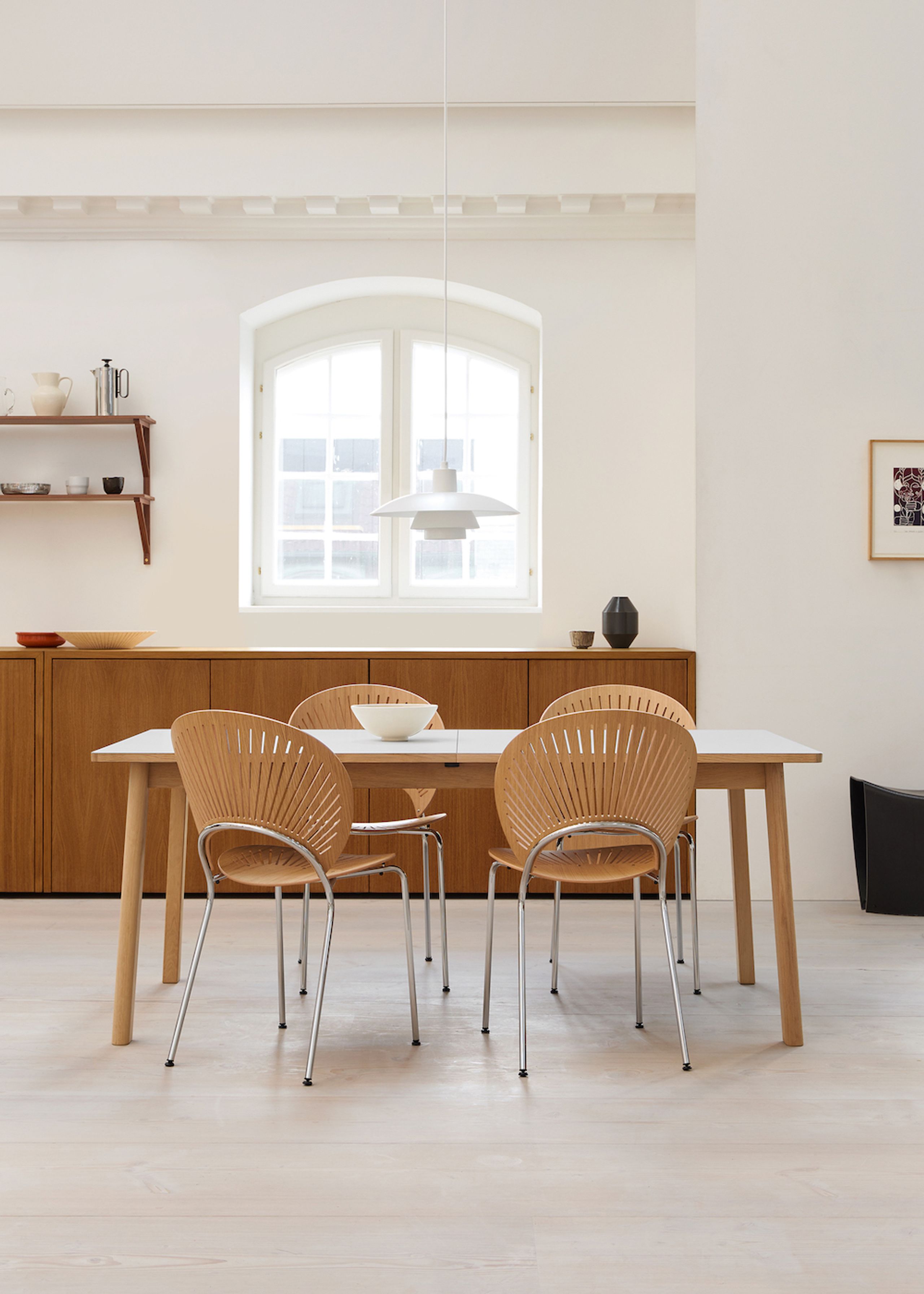 Fredericia Furniture - Prateleira - BM29 Shelf 2920 by Børge Mogensen - Lacquered Oak