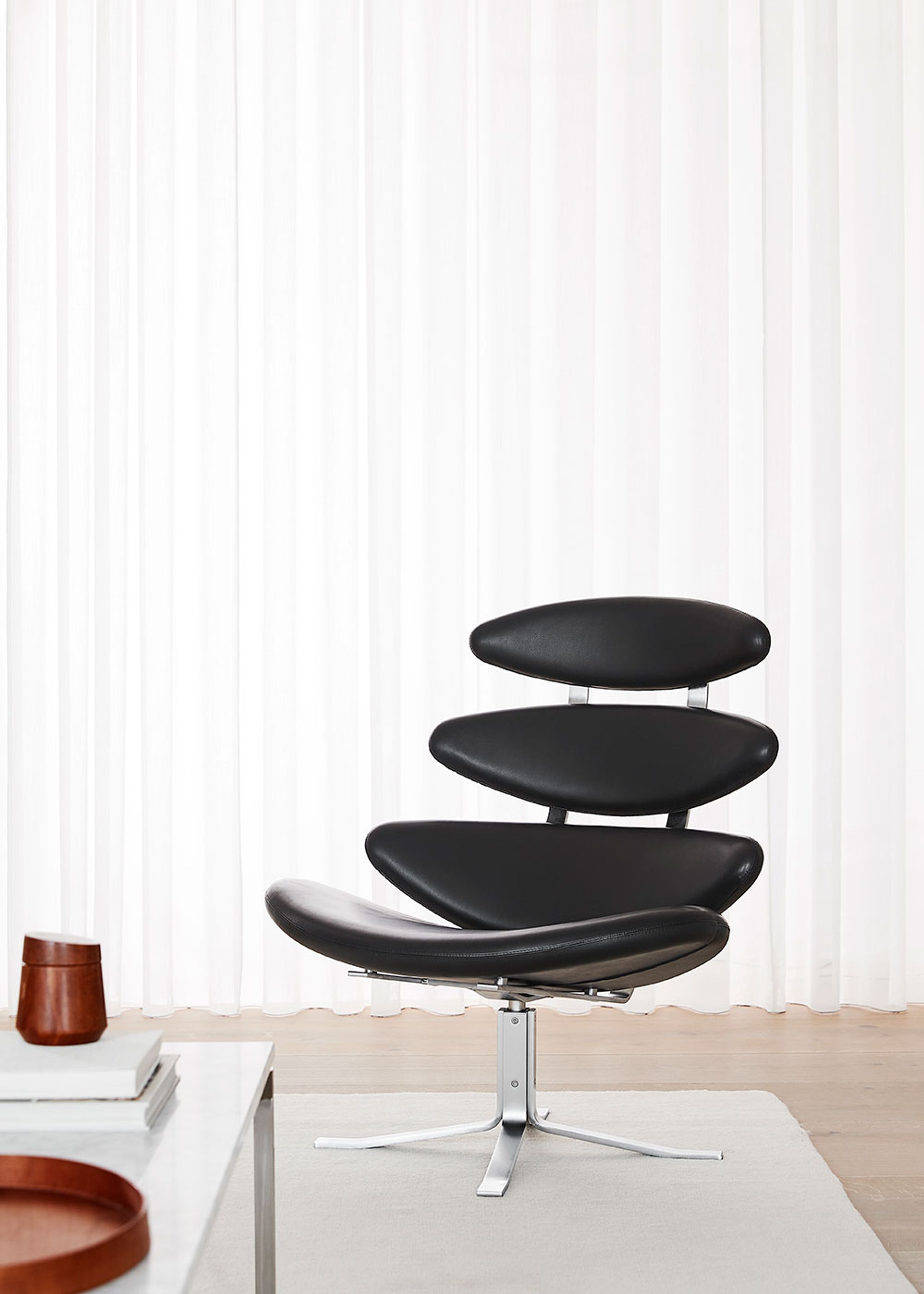 Fredericia Furniture - Sessel - Corona Chair 5000 by By Poul M. Volther - Hallingdal 110