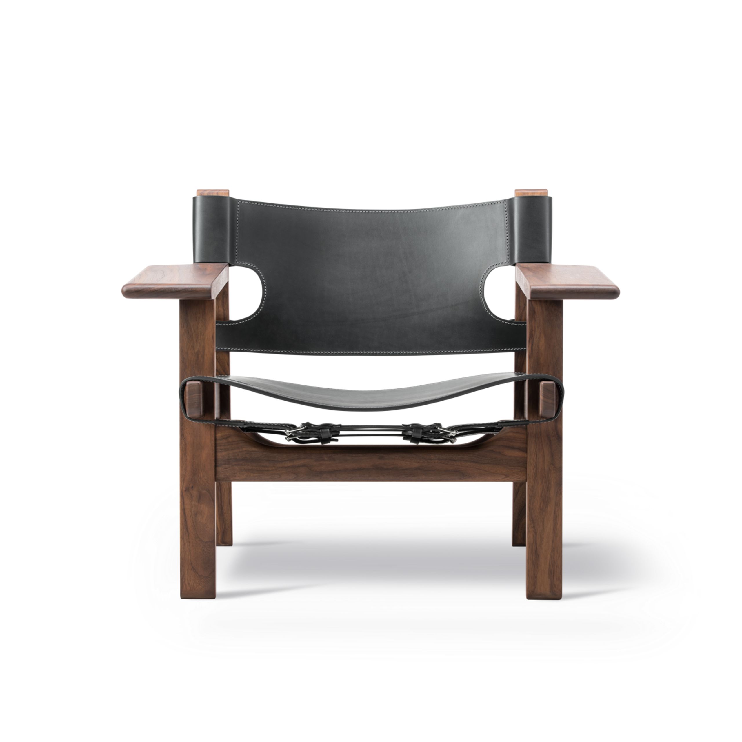 Fredericia Furniture - Armchair - The Spanish Chair 2226 by Børge Mogensen - Oiled Walnut / Black Saddle Leather