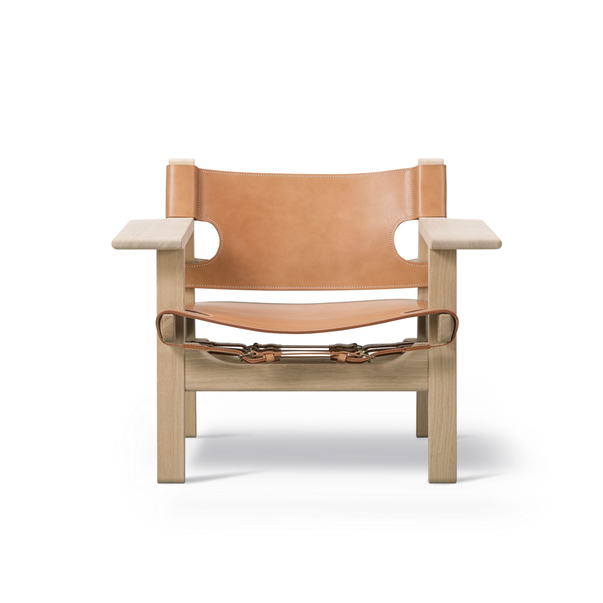 Fredericia Furniture - Armchair - The Spanish Chair 2226 by Børge Mogensen - Soap Oak / Natural Saddle Leather
