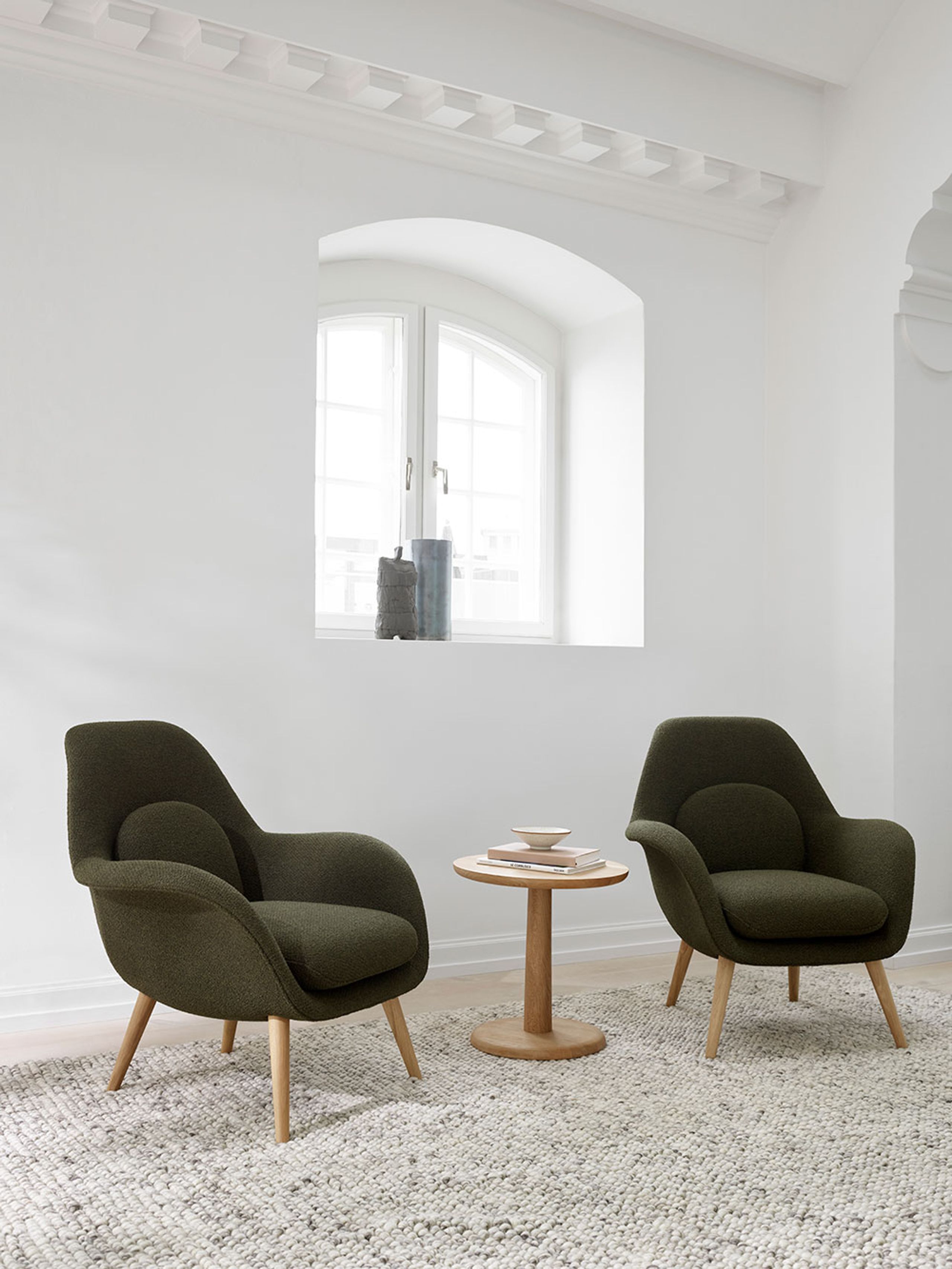 Fredericia Furniture - Armchair - Swoon Lounge Petit Chair 1774 by Space Copenhagen - Hallingdal 130 / Oiled Oak
