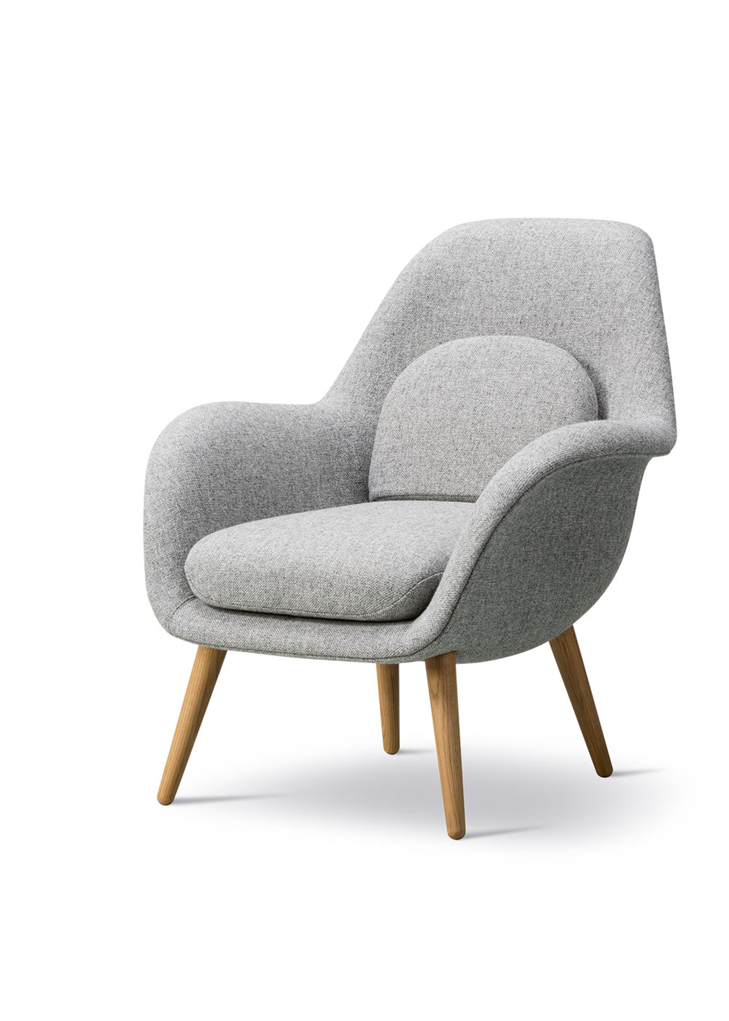 Fredericia Furniture - Armchair - Swoon Lounge Petit Chair 1774 by Space Copenhagen - Hallingdal 130 / Oiled Oak