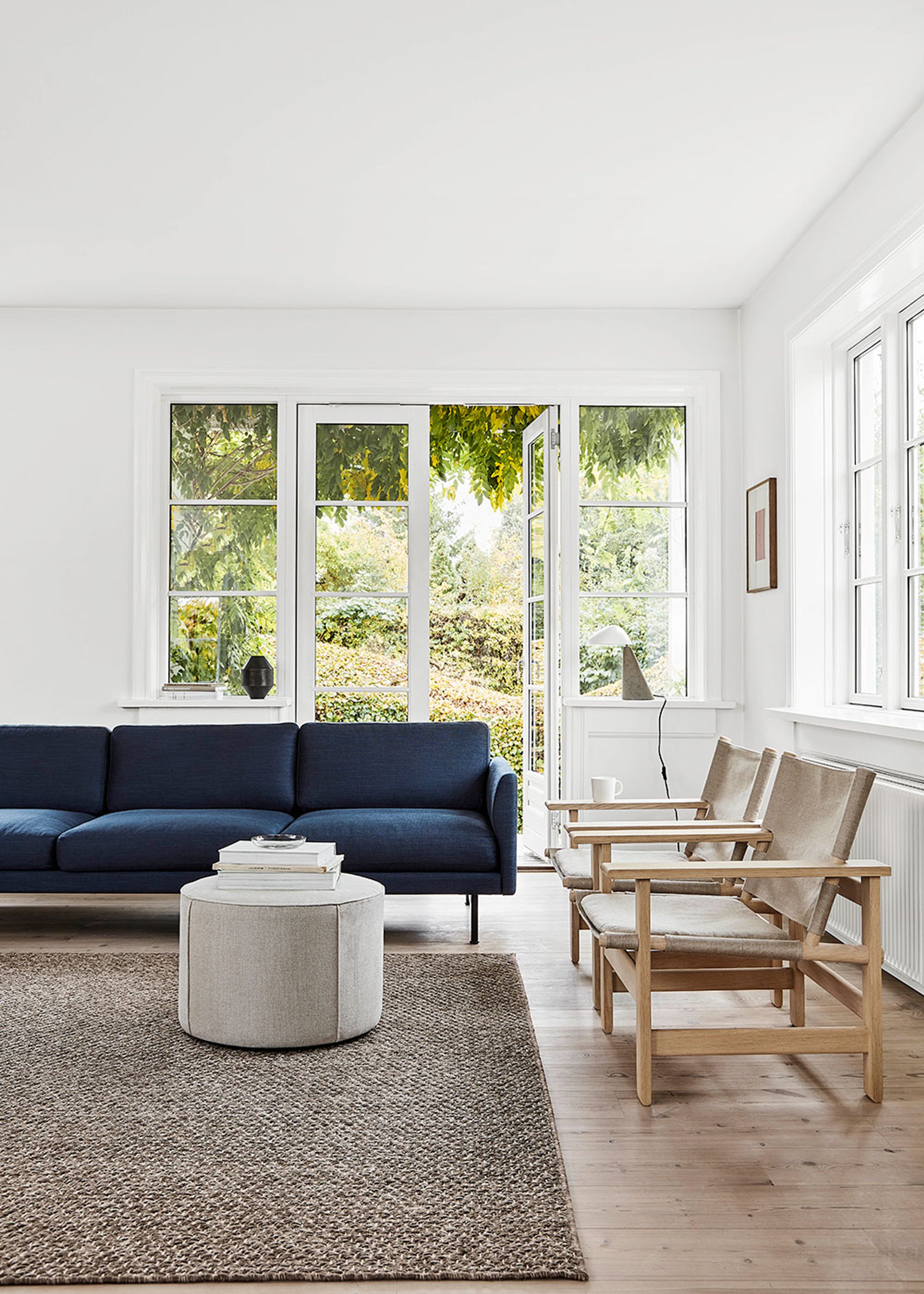 Fredericia Furniture - Puf - Mono Pouf 7423 by Due & Trampedach - Omni 301 Black