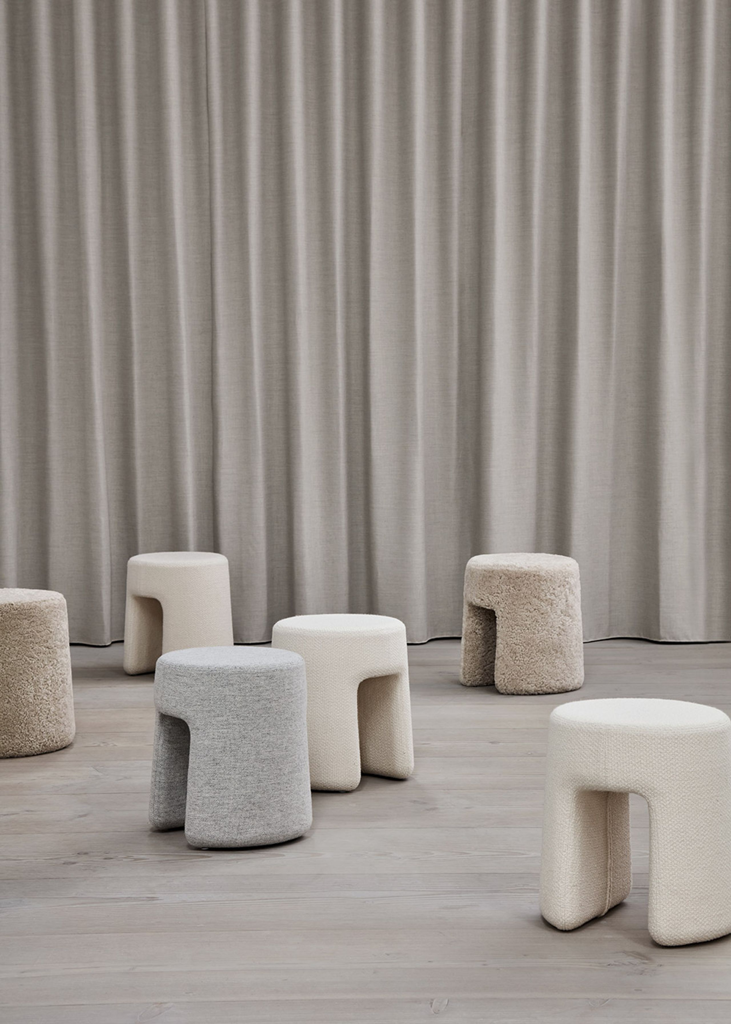 Fredericia Furniture - Pouf - Sequoia Pouf 1756 by Space Copenhagen - Wool / Carlotto 200