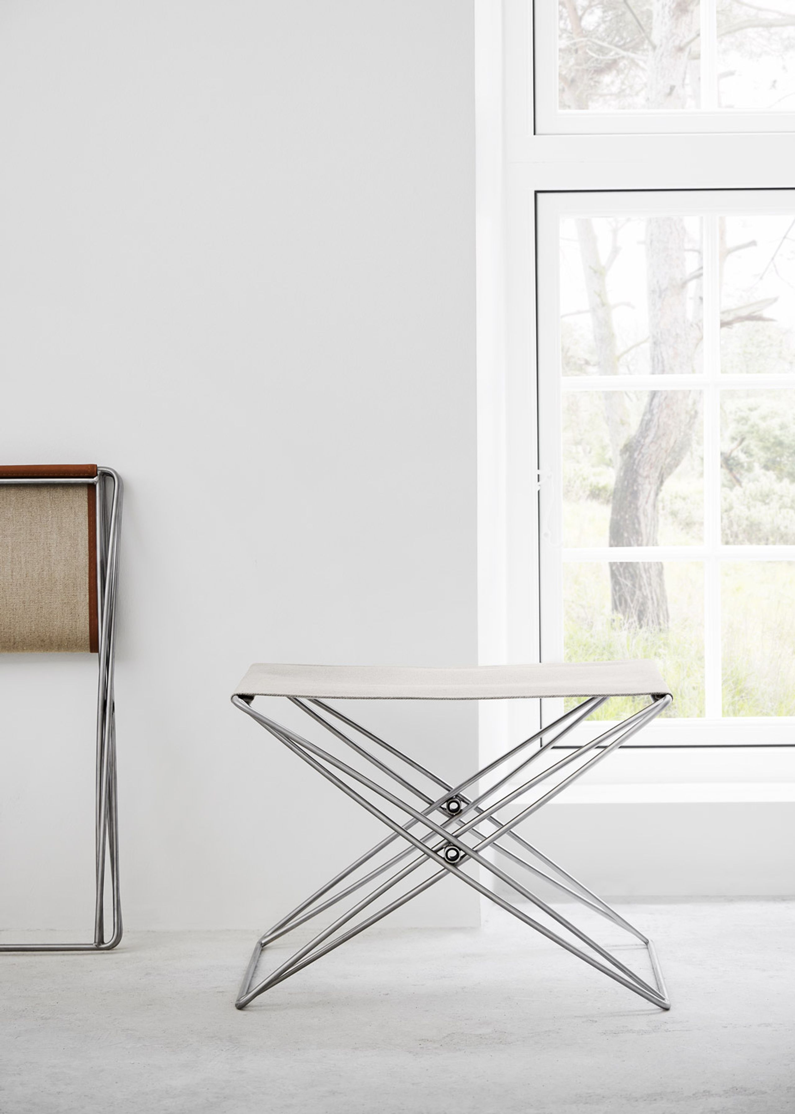 Fredericia Furniture - Stool - JG Folding Stool 6565 by Jørgen Gammelgaard - Max 95 Cognac / Brushed Stainless Steel