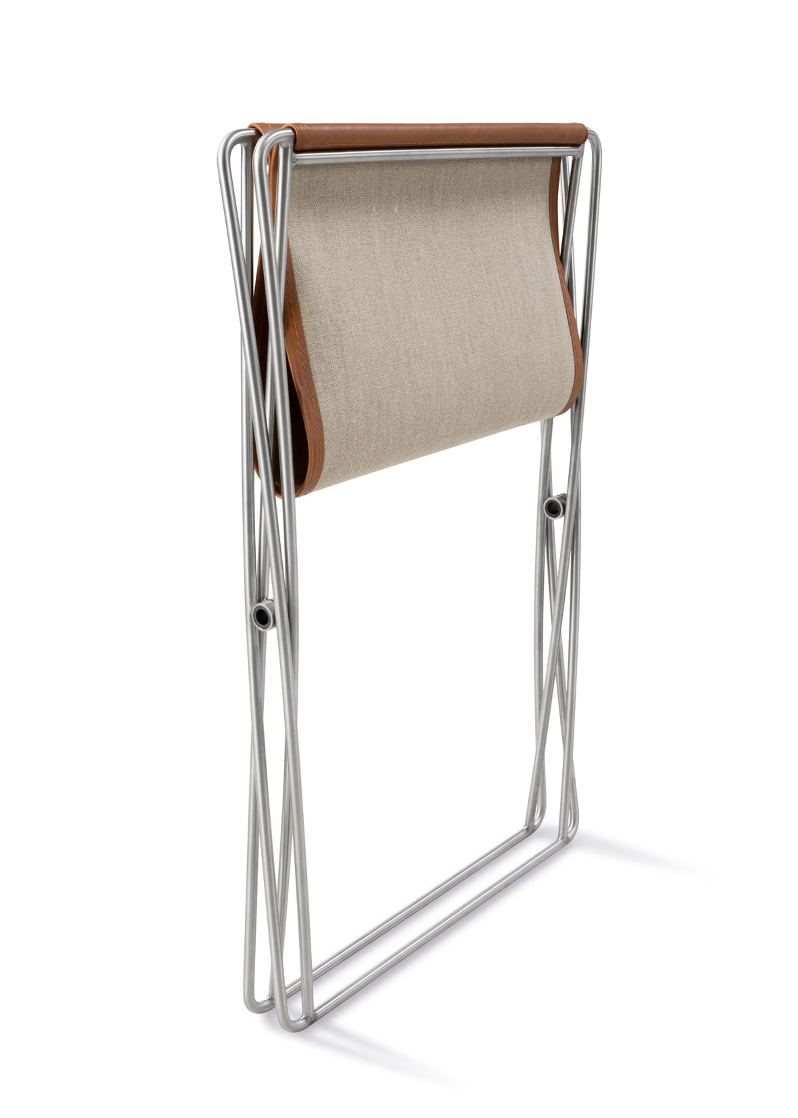 Fredericia Furniture - Stool - JG Folding Stool 6565 by Jørgen Gammelgaard - Max 95 Cognac / Brushed Stainless Steel