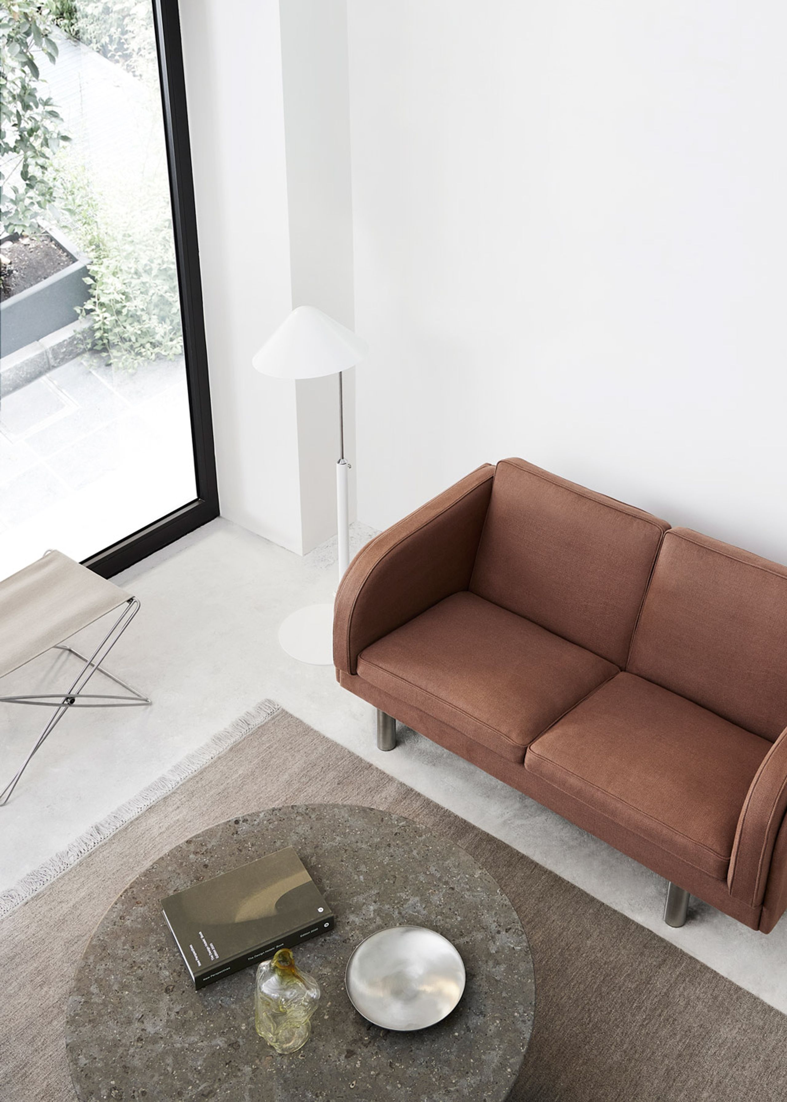 Fredericia Furniture - Stool - JG Folding Stool 6565 by Jørgen Gammelgaard - Max 95 Cognac / Brushed Stainless Steel