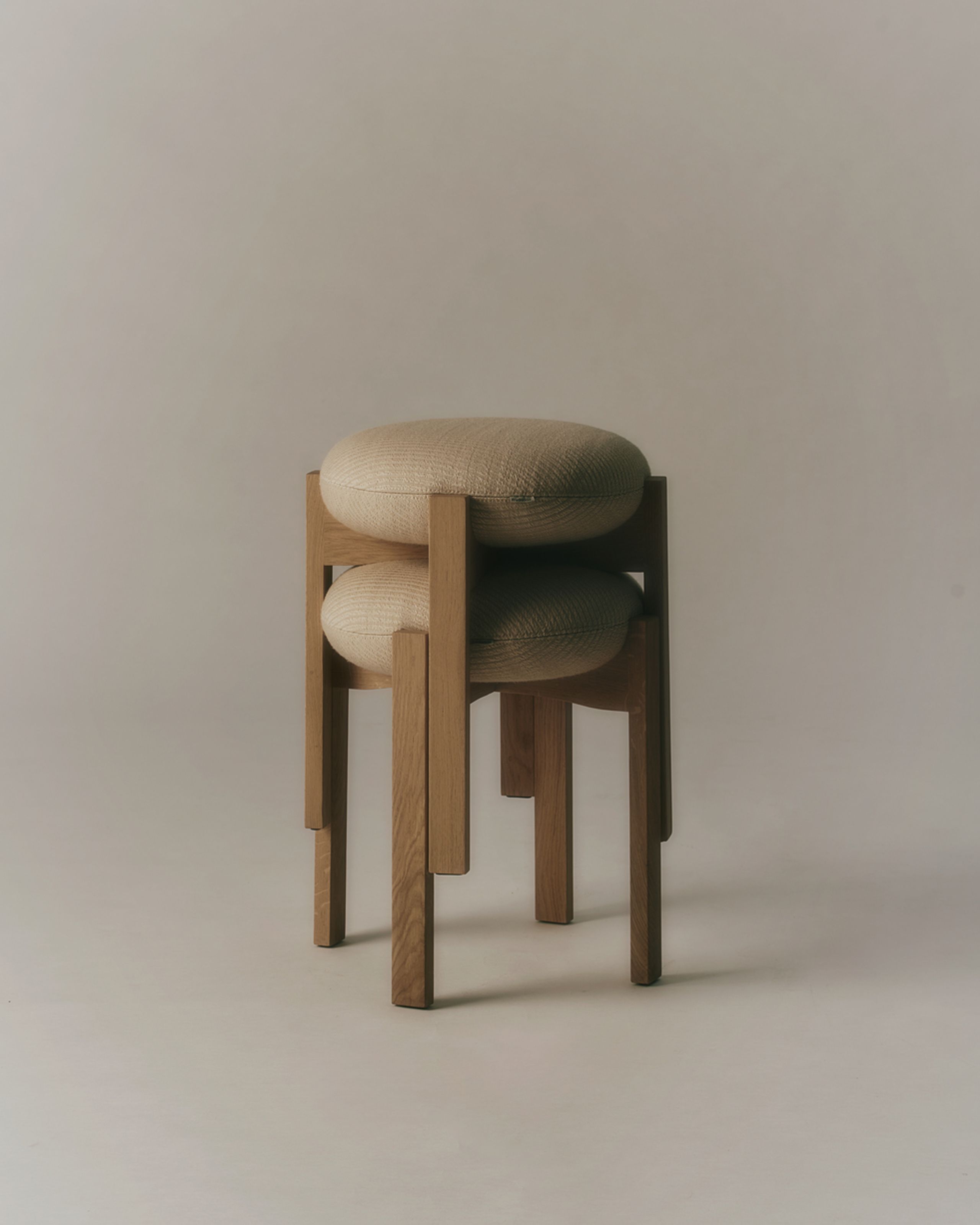 Fredericia Furniture - Stool - Pioneer Stool 6830 / By Maria Bruun - Hallingdal 200 / Oak Lacquered