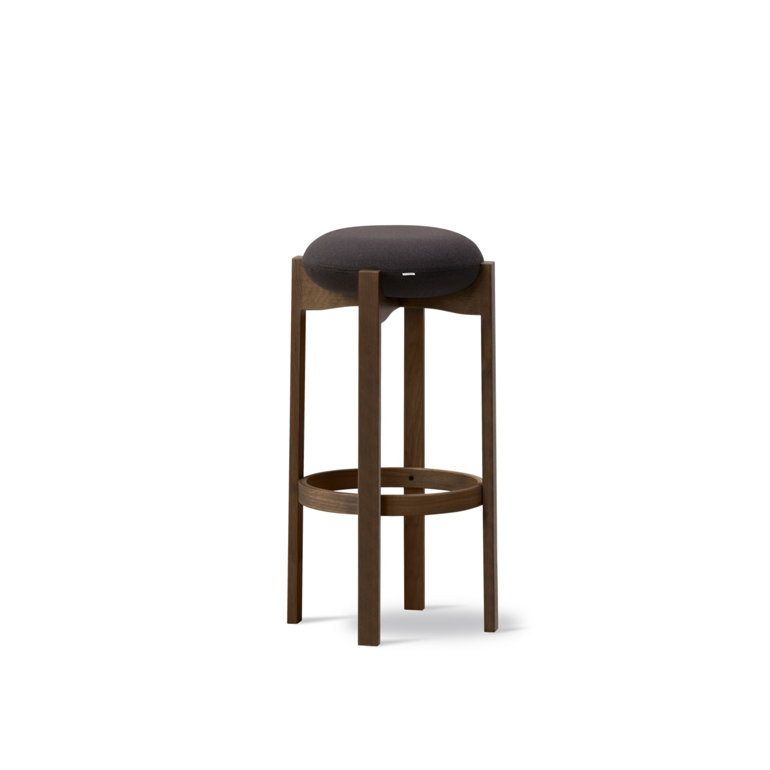 Fredericia Furniture - Skammel - Pioneer Stool 6831 / By Maria Bruun - Vidar 386 / Smoked Oak Stained