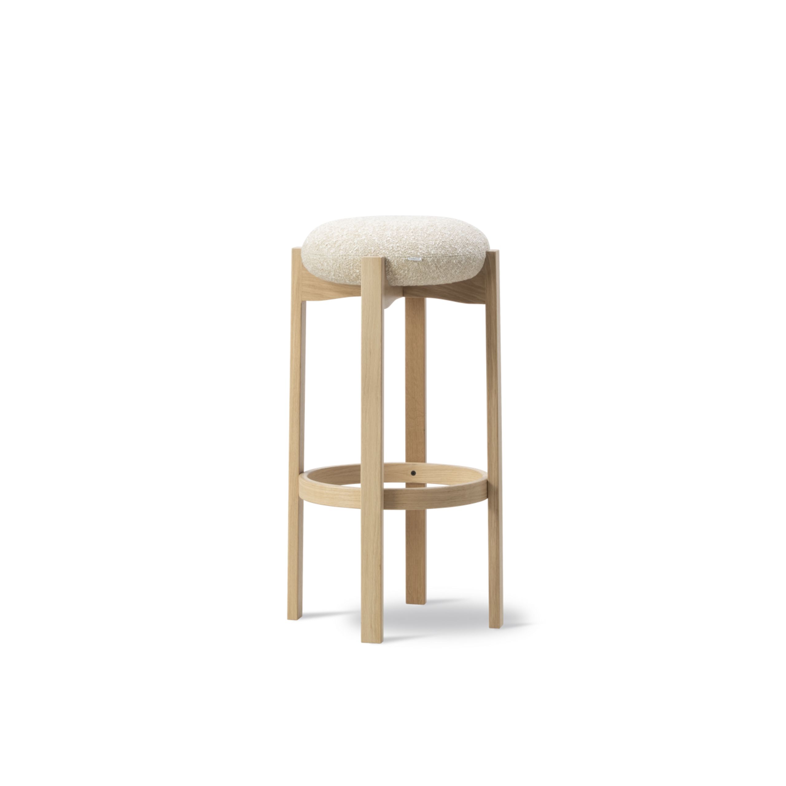 Fredericia Furniture - Hocker - Pioneer Stool 6831 / By Maria Bruun - Zero 0001 / Oak Lacquered