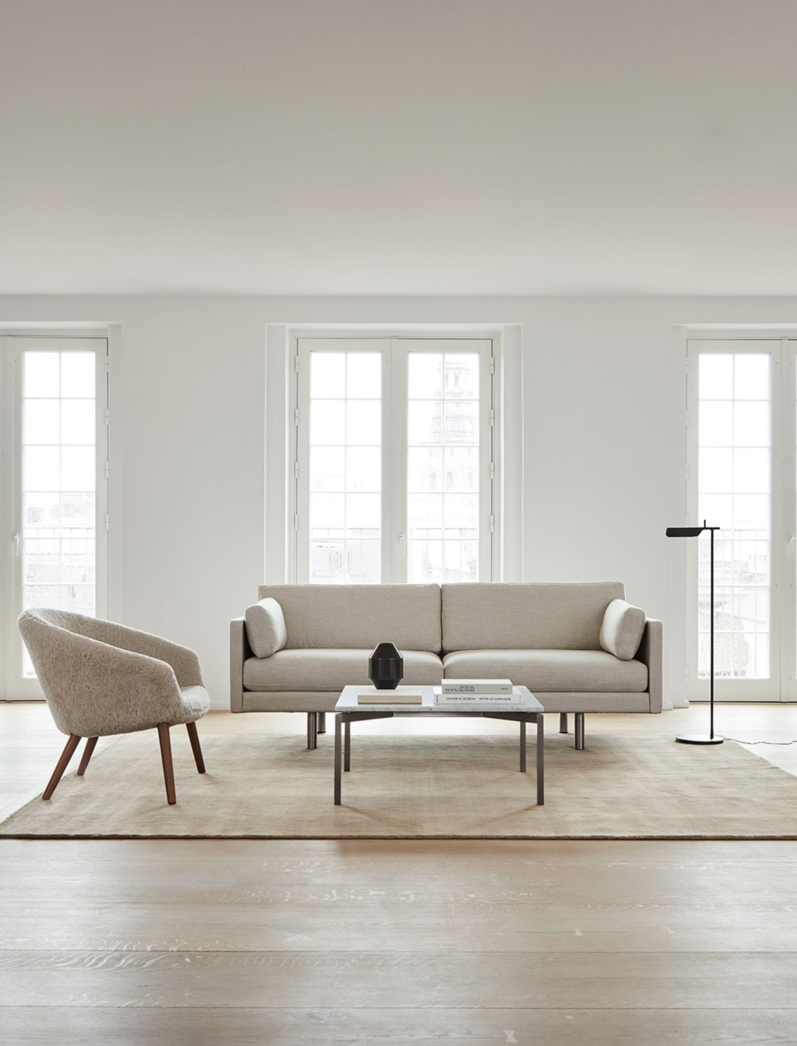 Fredericia Furniture - Sofa - EJ220 2-seater Sofa 2042 by Erik Jørgensen - Bardal 220 / Soaped Oak